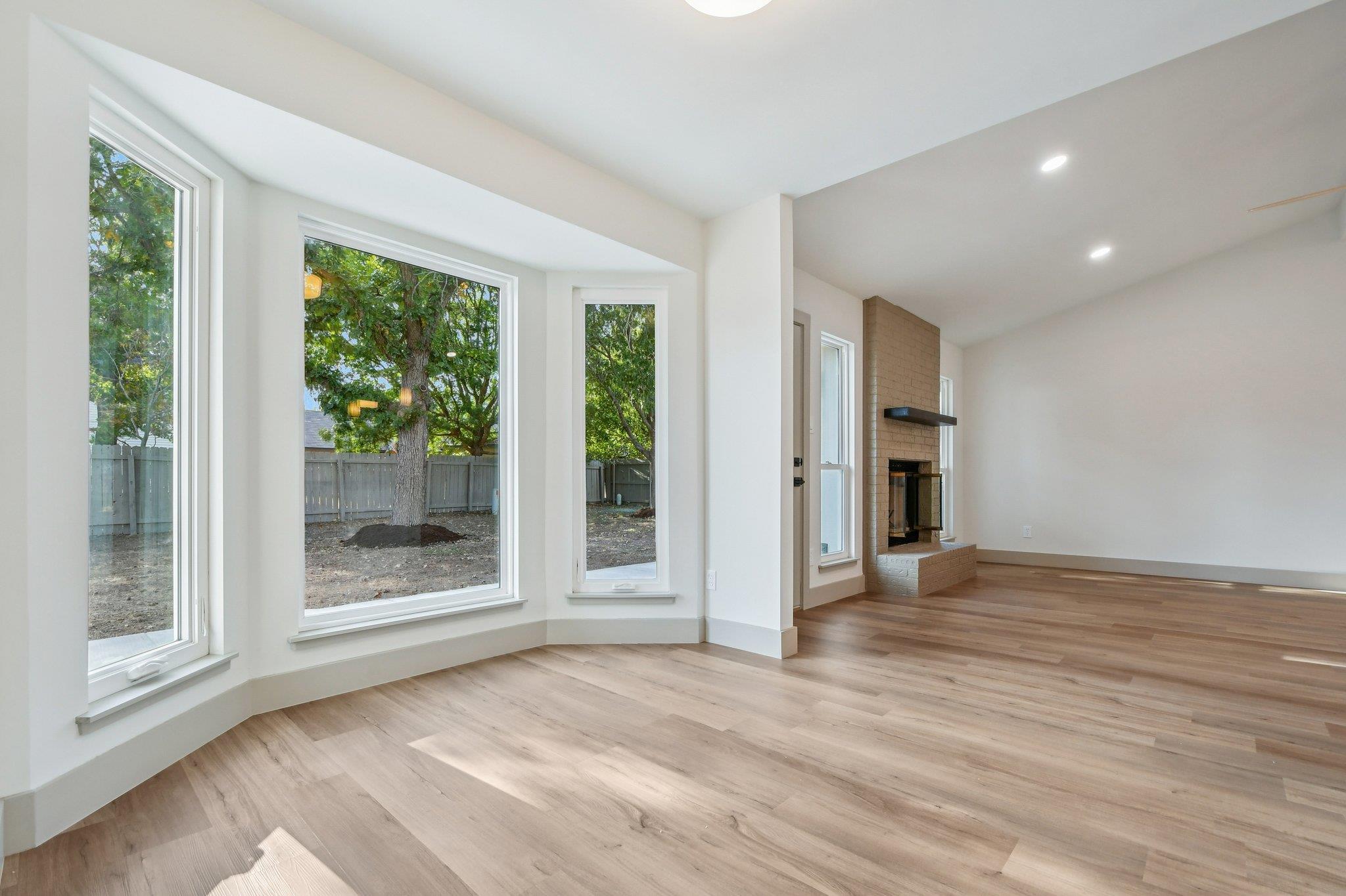 417 Oakridge Pass, Cedar Park, TX 78613