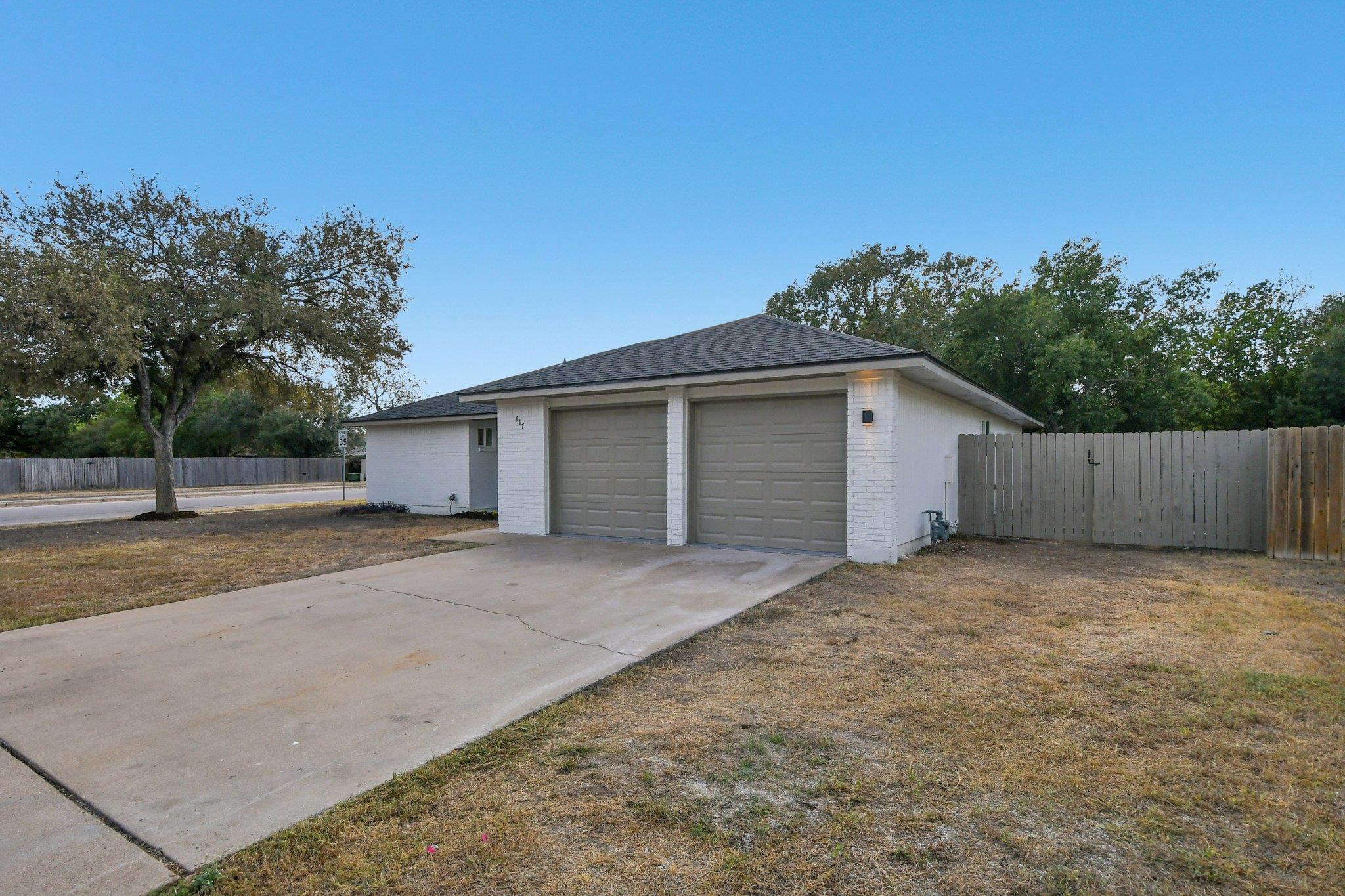 417 Oakridge Pass, Cedar Park, TX 78613