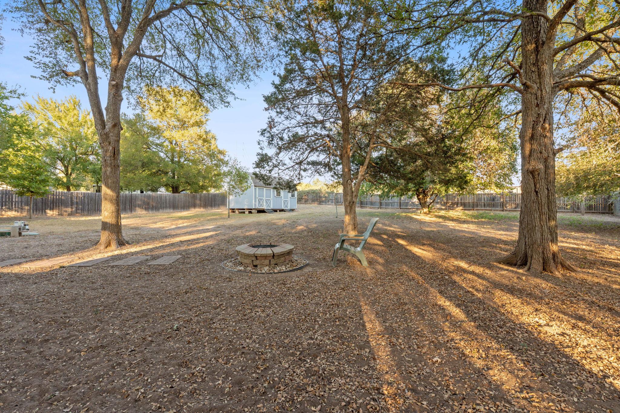 1255 Lovers Ln, Bastrop, TX 78602