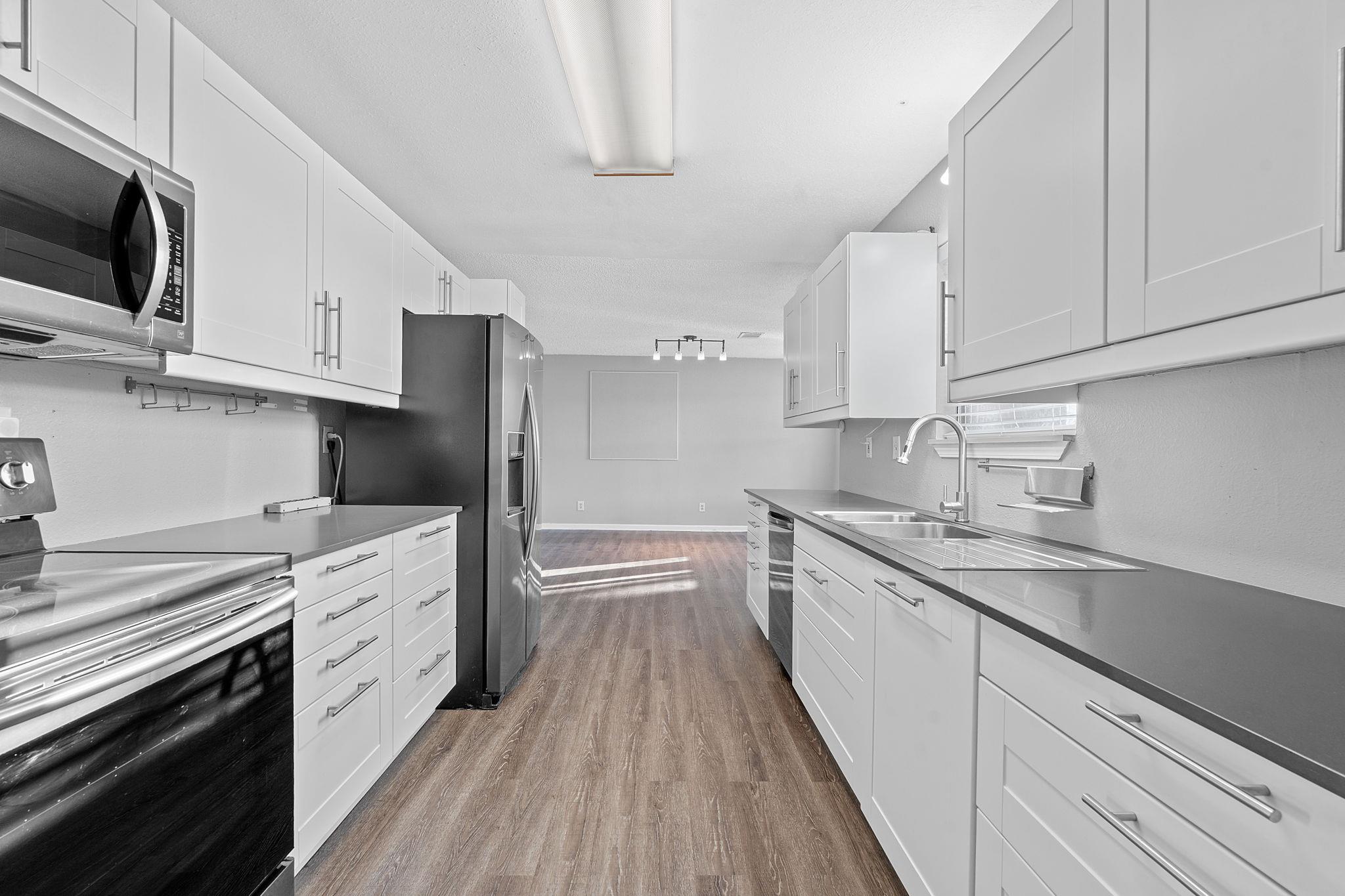 1255 Lovers Ln, Bastrop, TX 78602