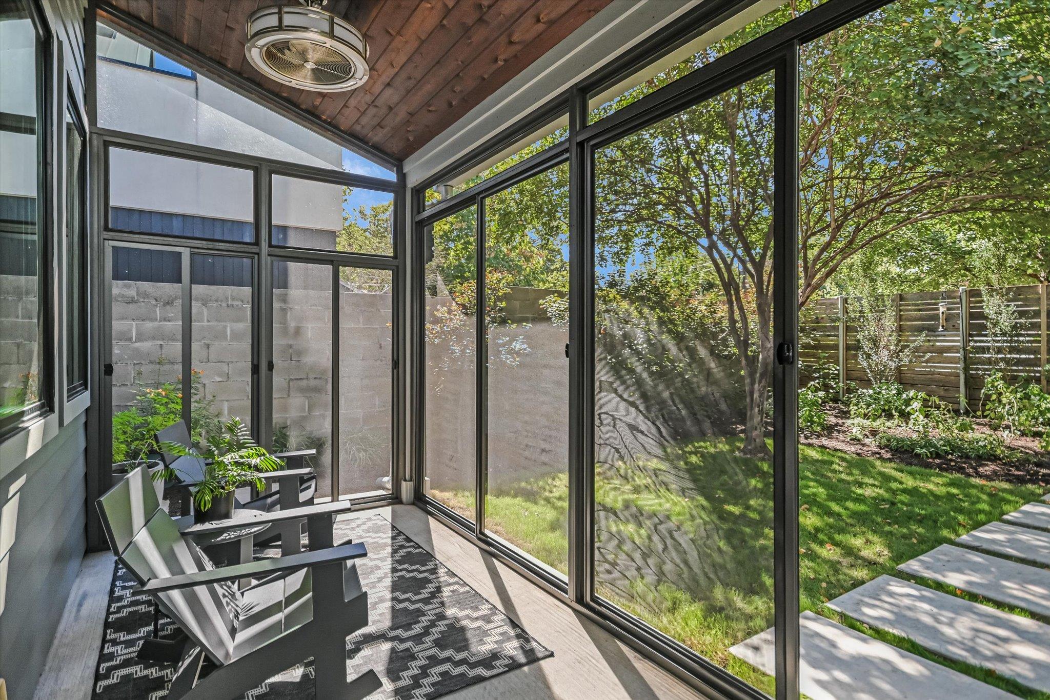 2205 S 3rd St, Austin, TX 78704