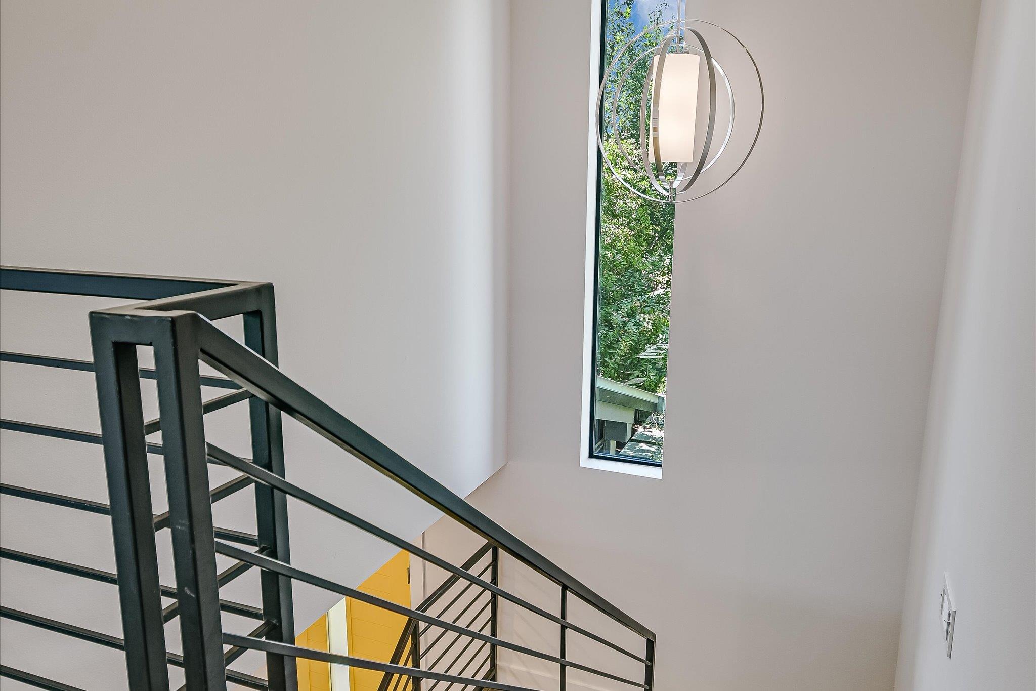 2205 S 3rd St, Austin, TX 78704