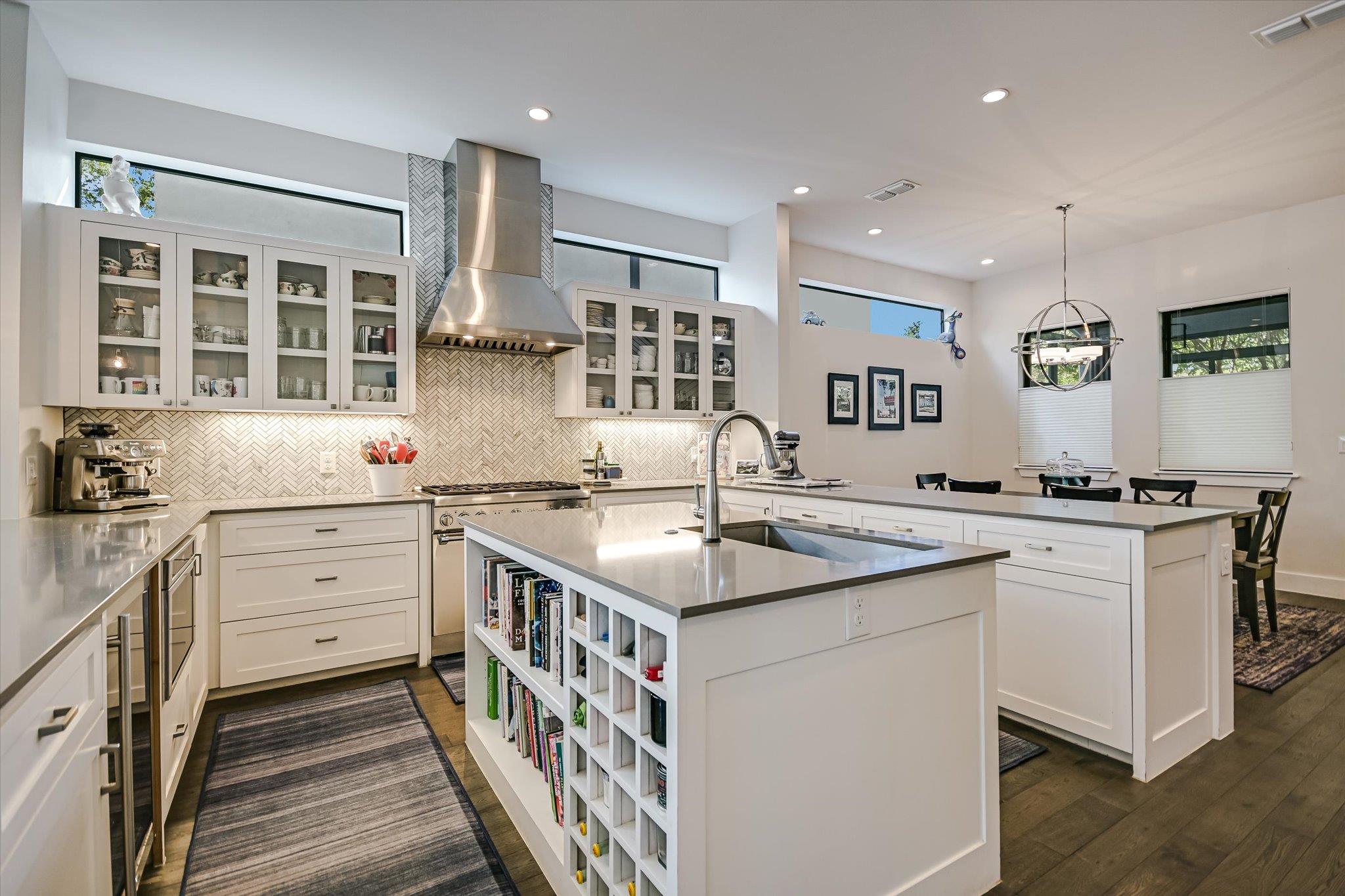 2205 S 3rd St, Austin, TX 78704