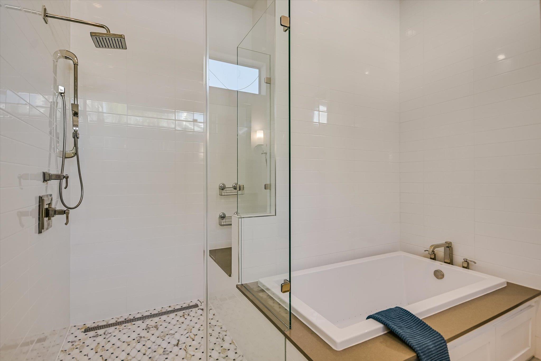 2205 S 3rd St, Austin, TX 78704