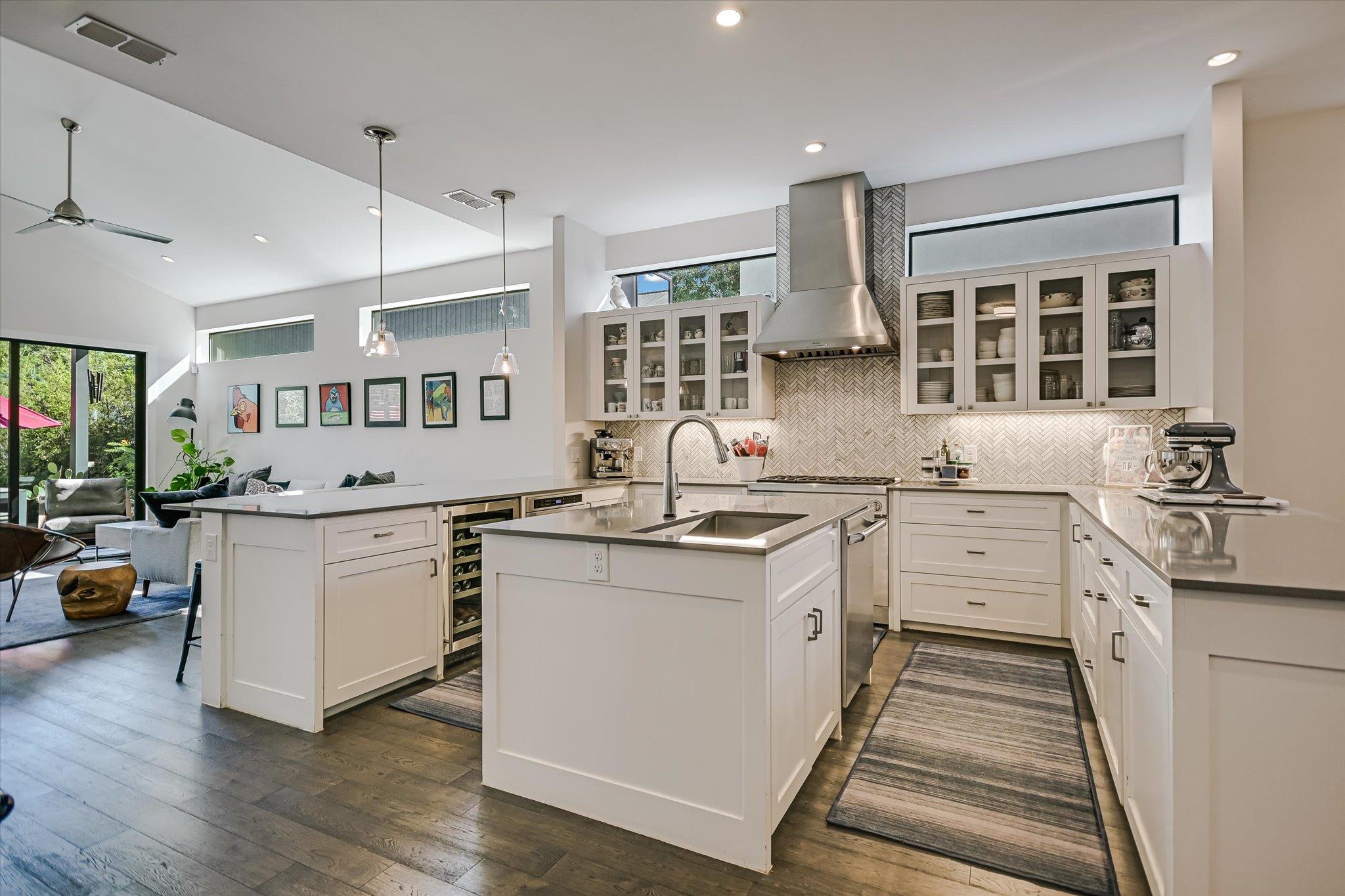 2205 S 3rd St, Austin, TX 78704