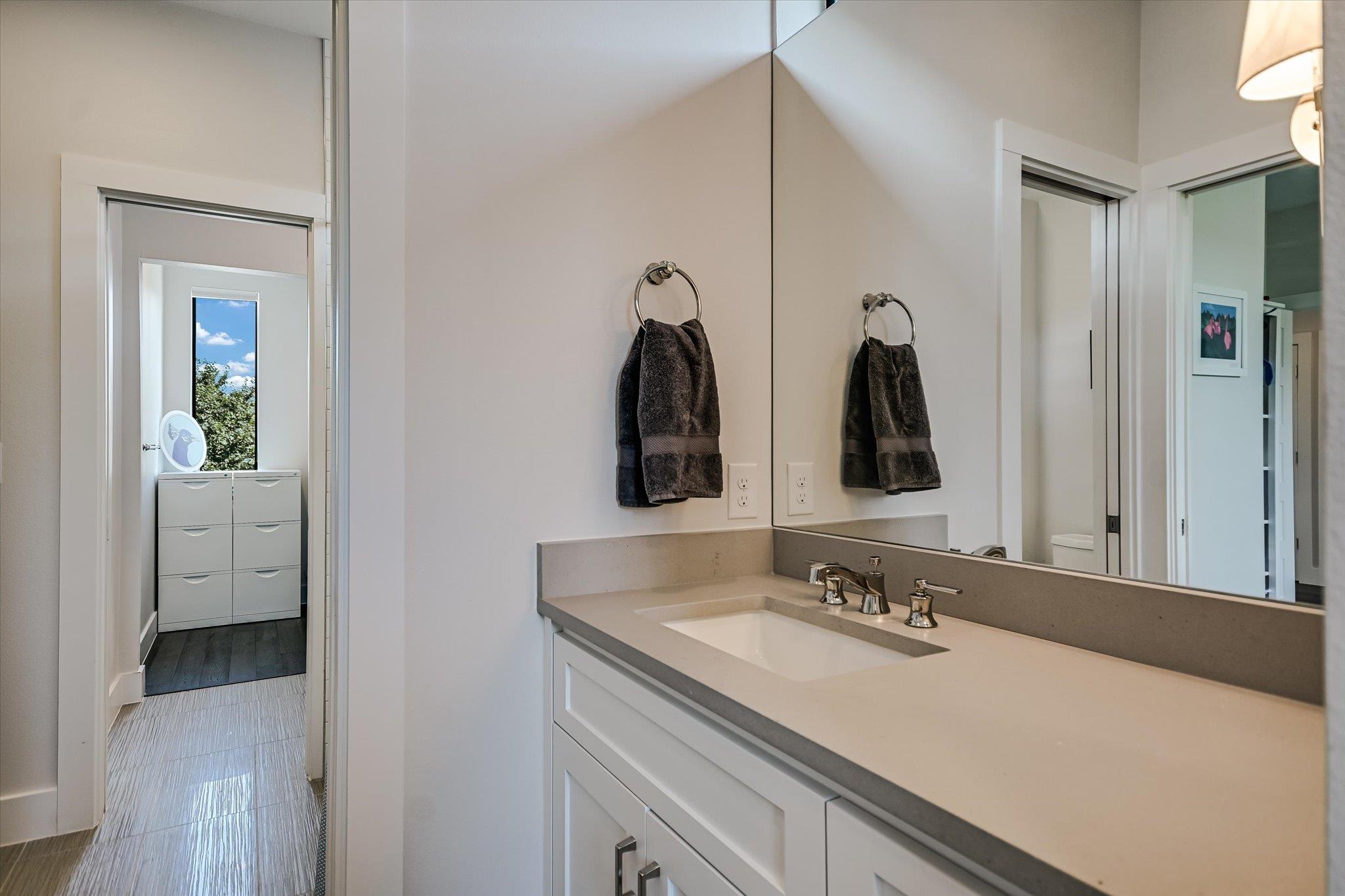 2205 S 3rd St, Austin, TX 78704