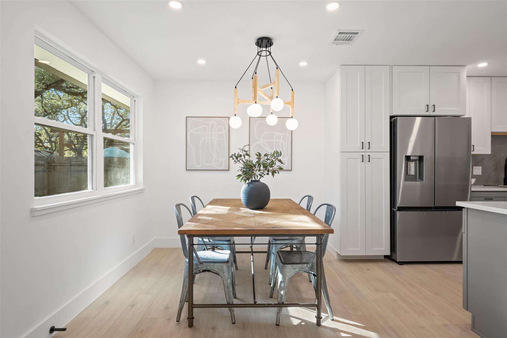 7729 Croftwood Dr, Austin, TX 78749