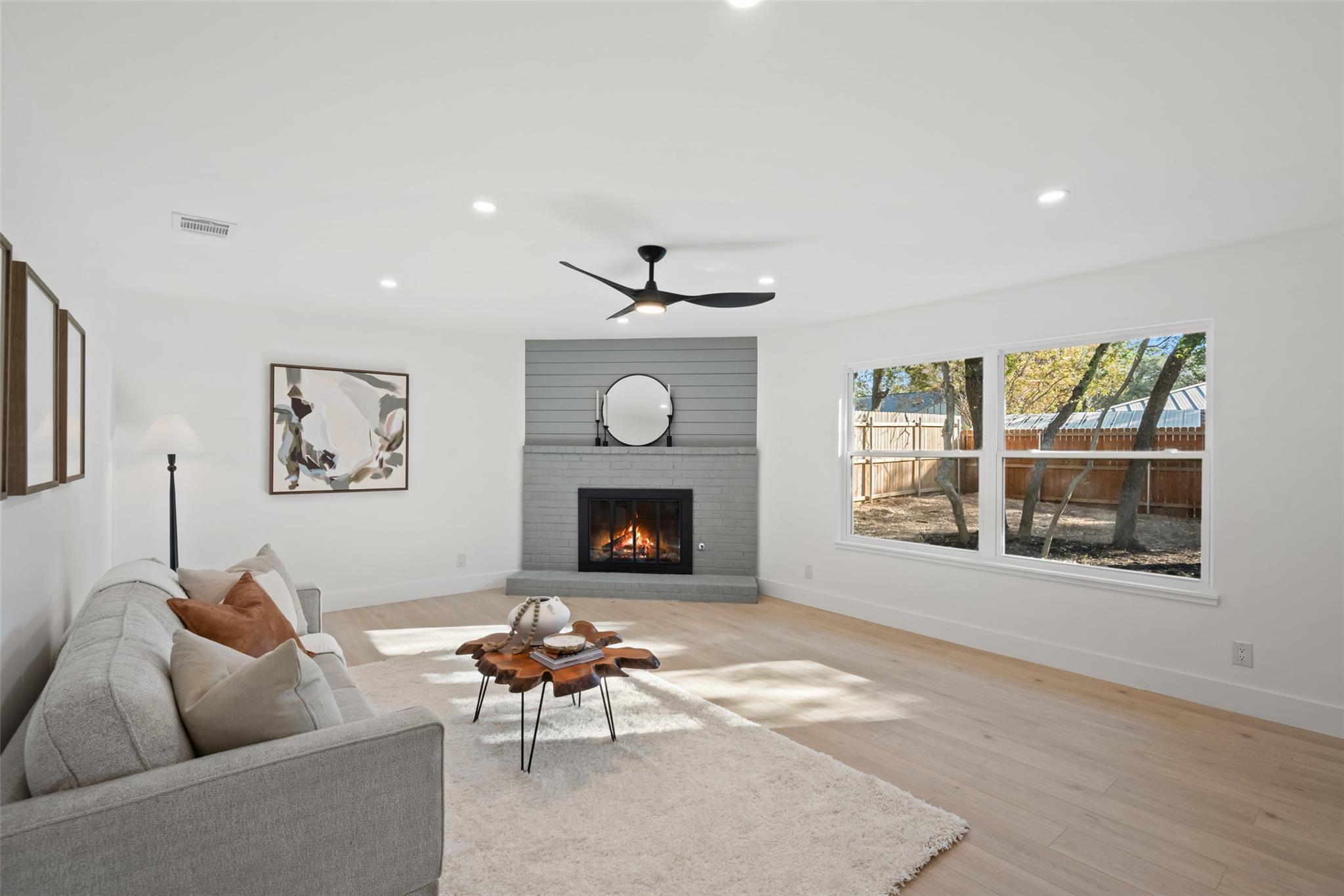 7729 Croftwood Dr, Austin, TX 78749