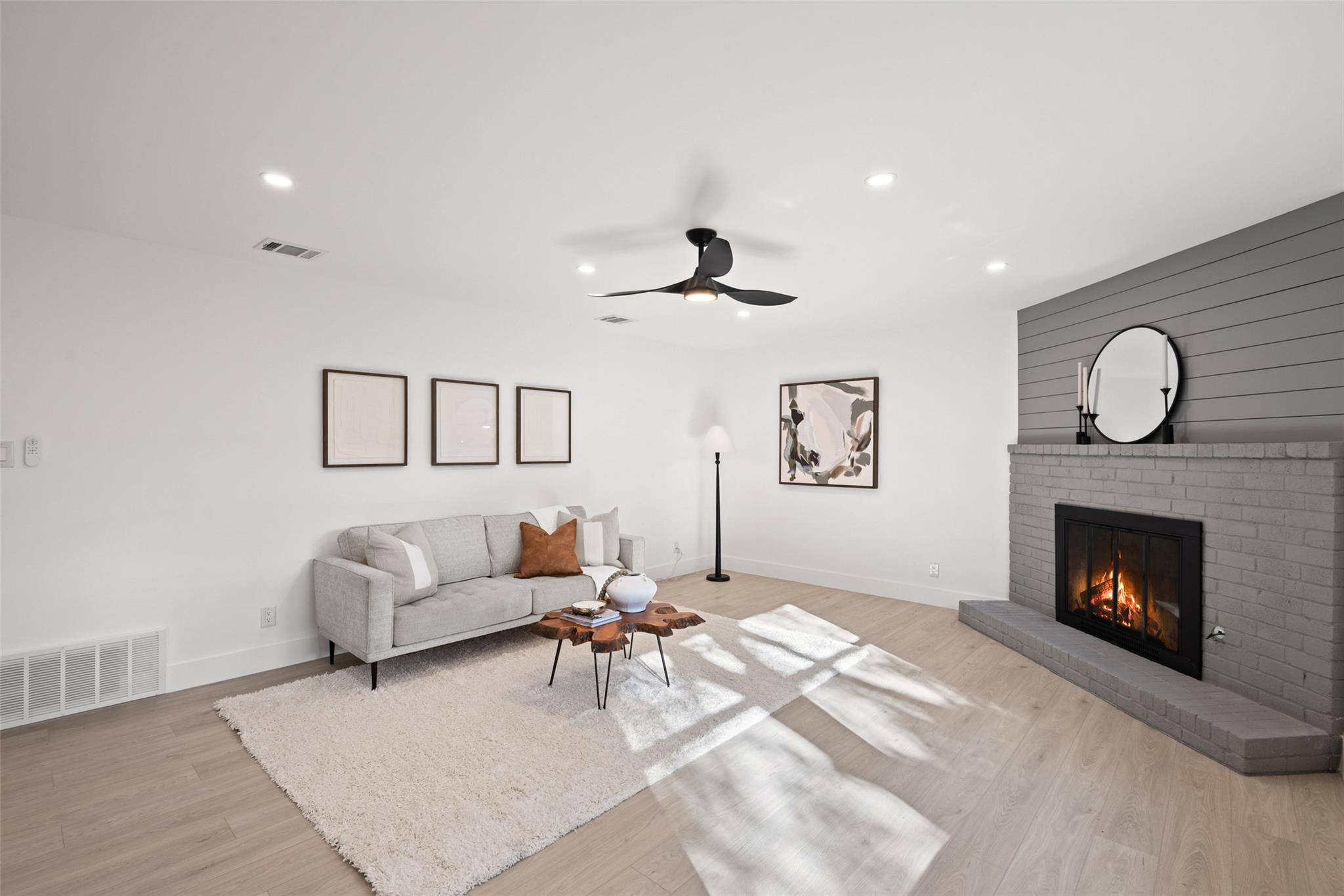 7729 Croftwood Dr, Austin, TX 78749