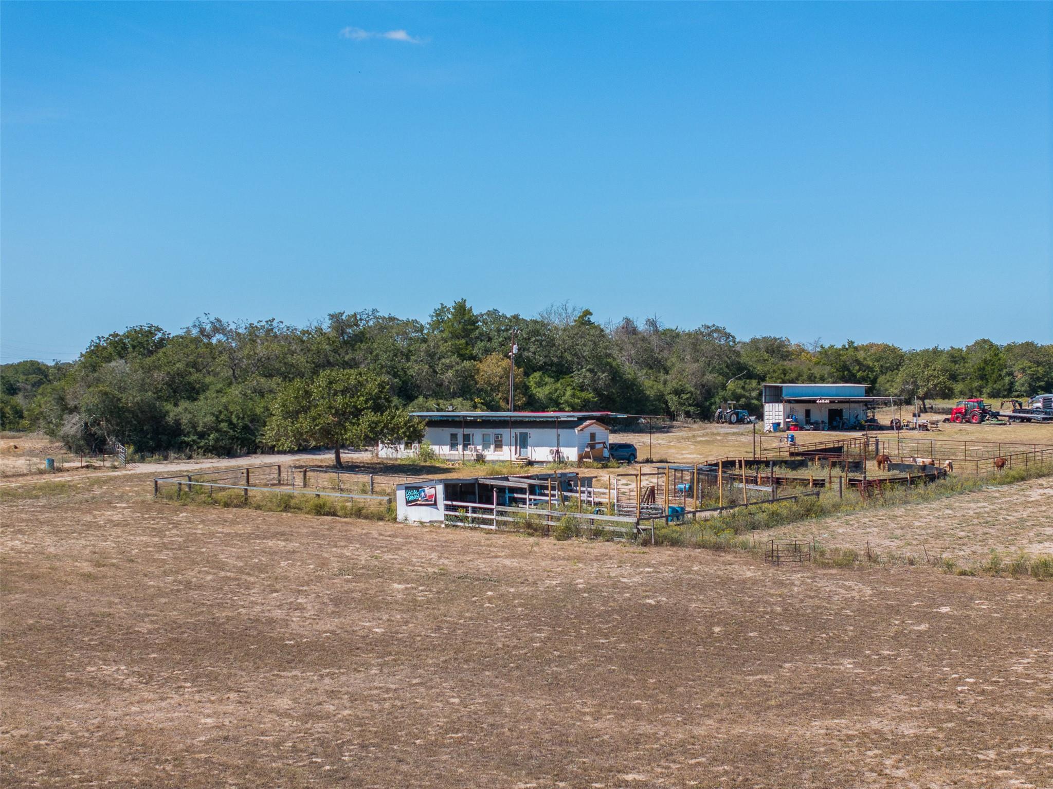 2025-2135 Mule Creek Rd, Harwood, TX 78632