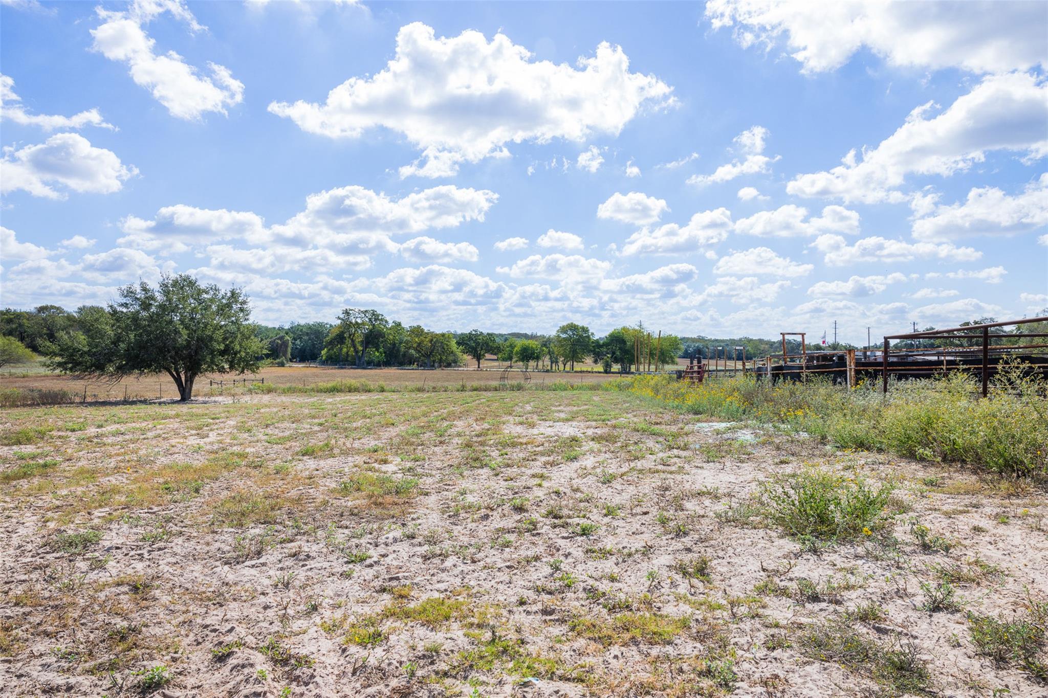 2025-2135 Mule Creek Rd, Harwood, TX 78632
