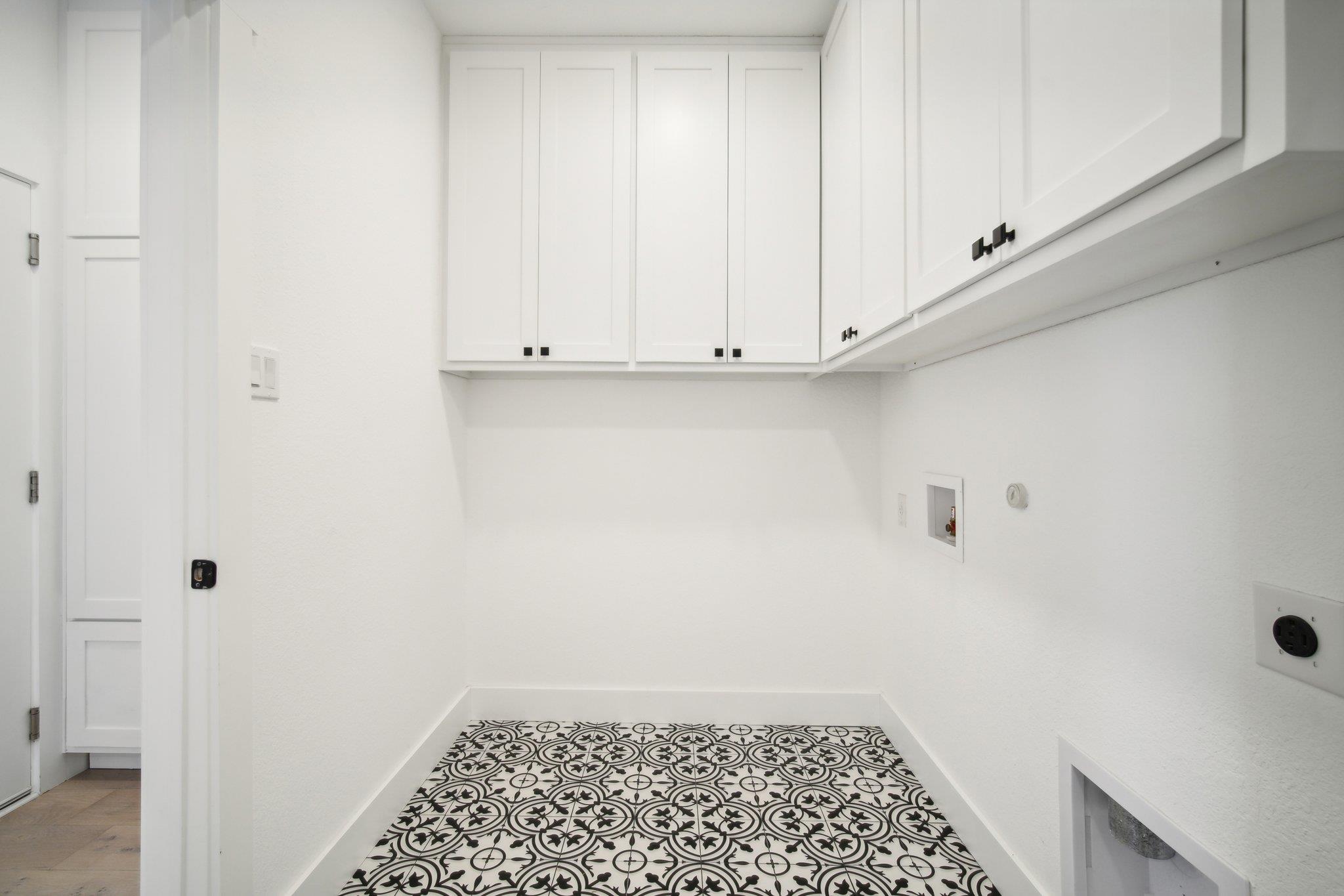 7409 Turnback Ledge Trl, Lago Vista, TX 78645