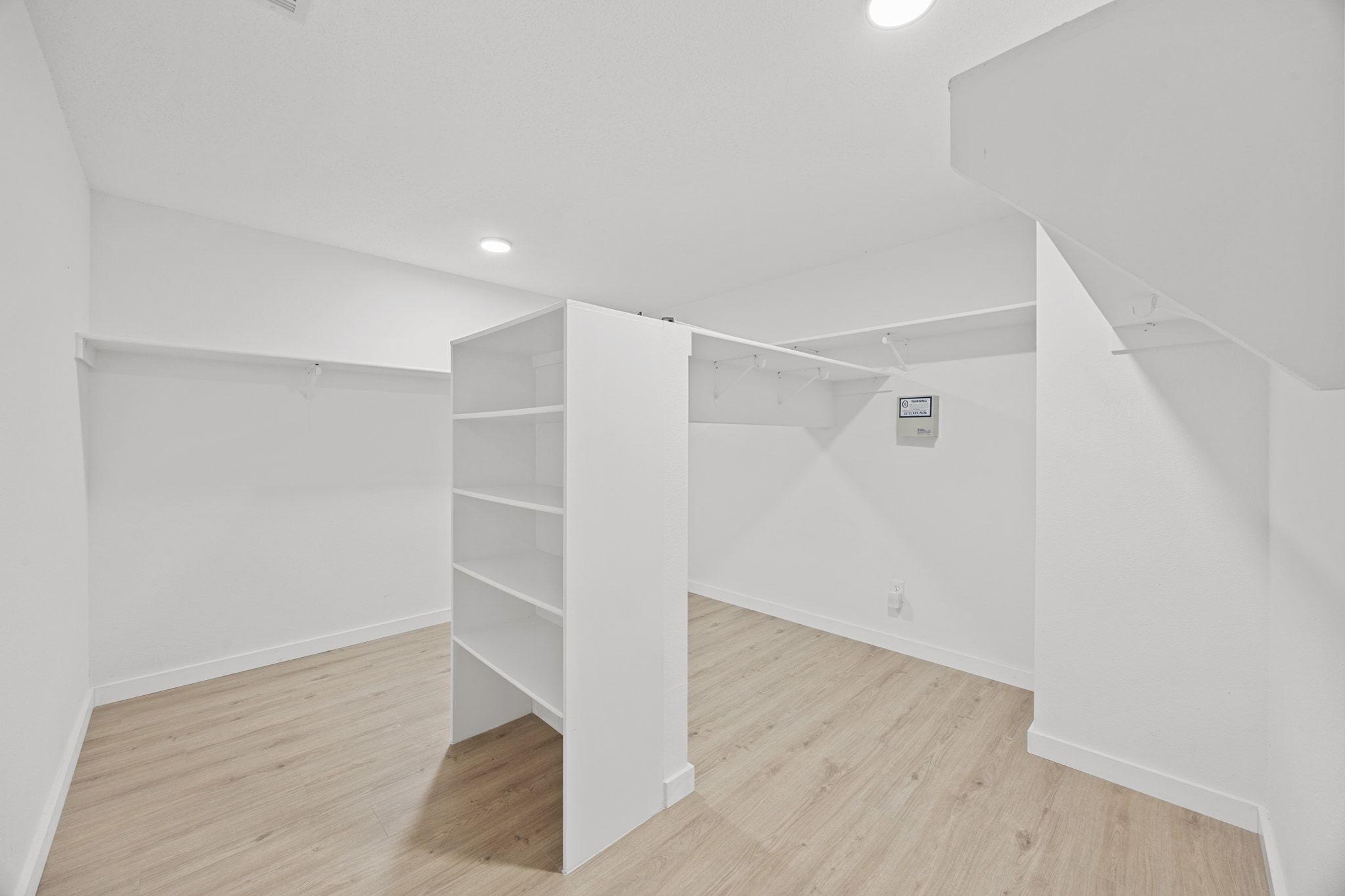 1072 London Ln, Georgetown, TX 78626