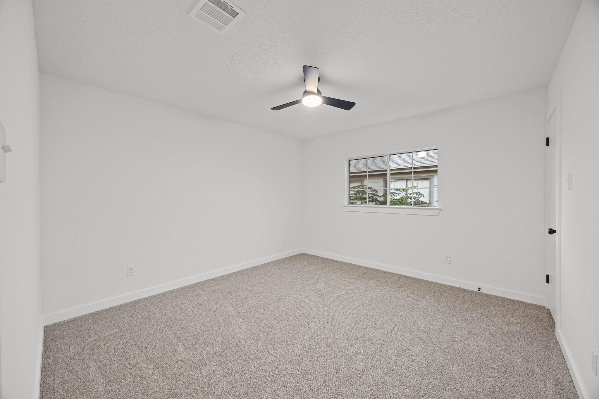 1072 London Ln, Georgetown, TX 78626