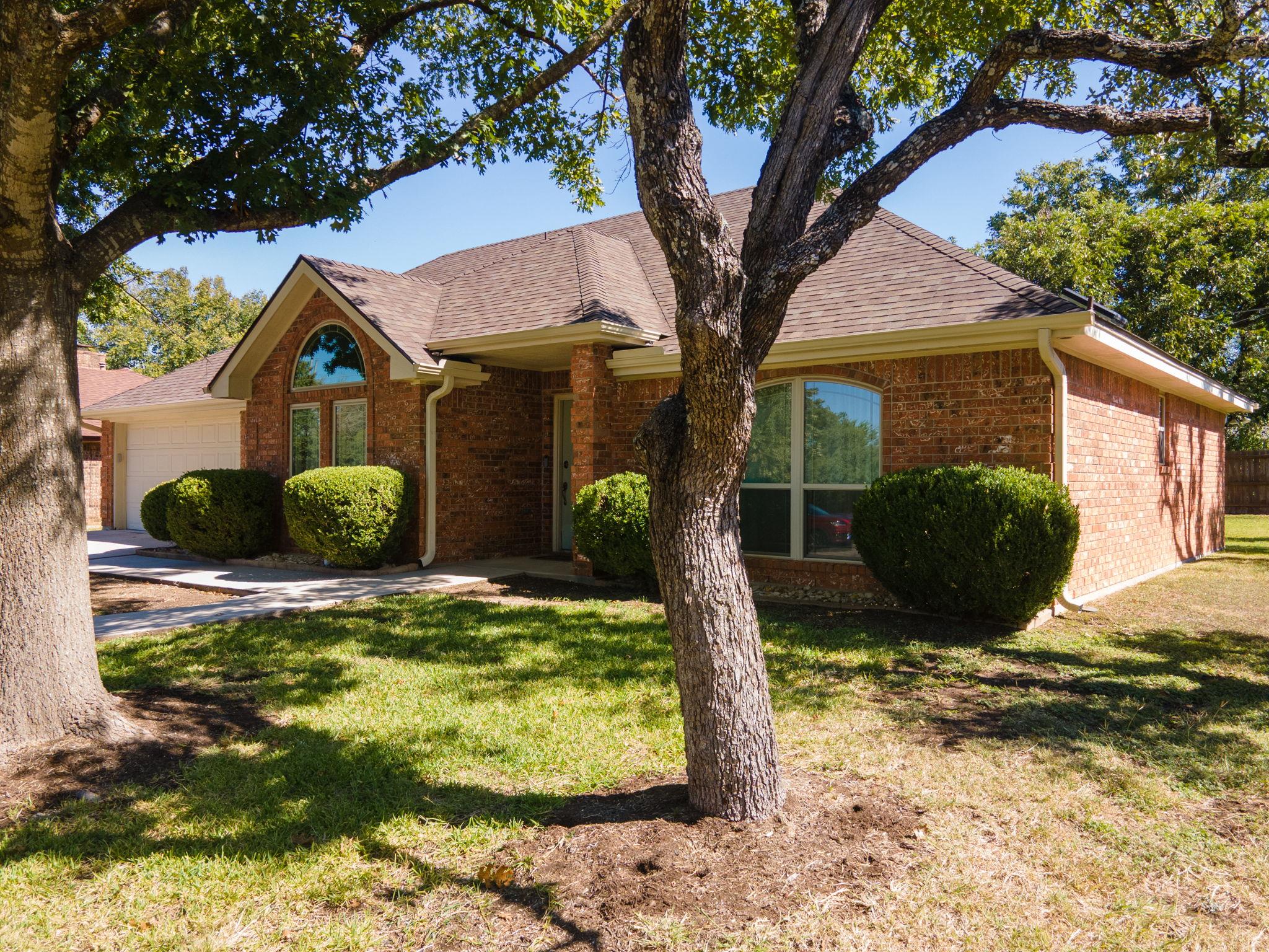 703 Craddock St, Copperas Cove, TX 76522