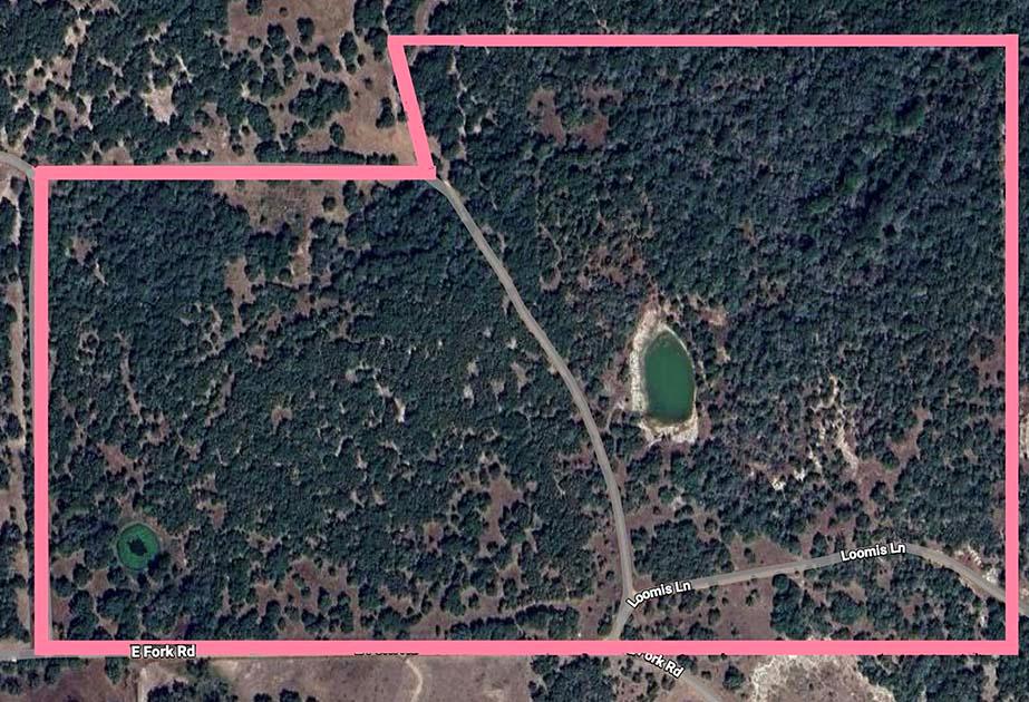 106 Wetjen Ln, West Point, TX 78963