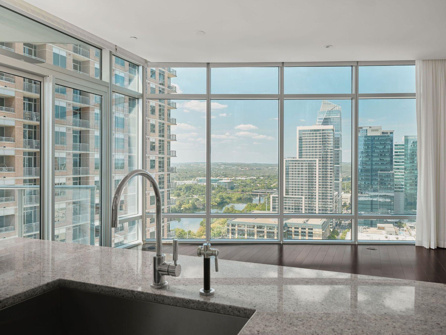 200 Congress Ave # 23C, Austin, TX 78701