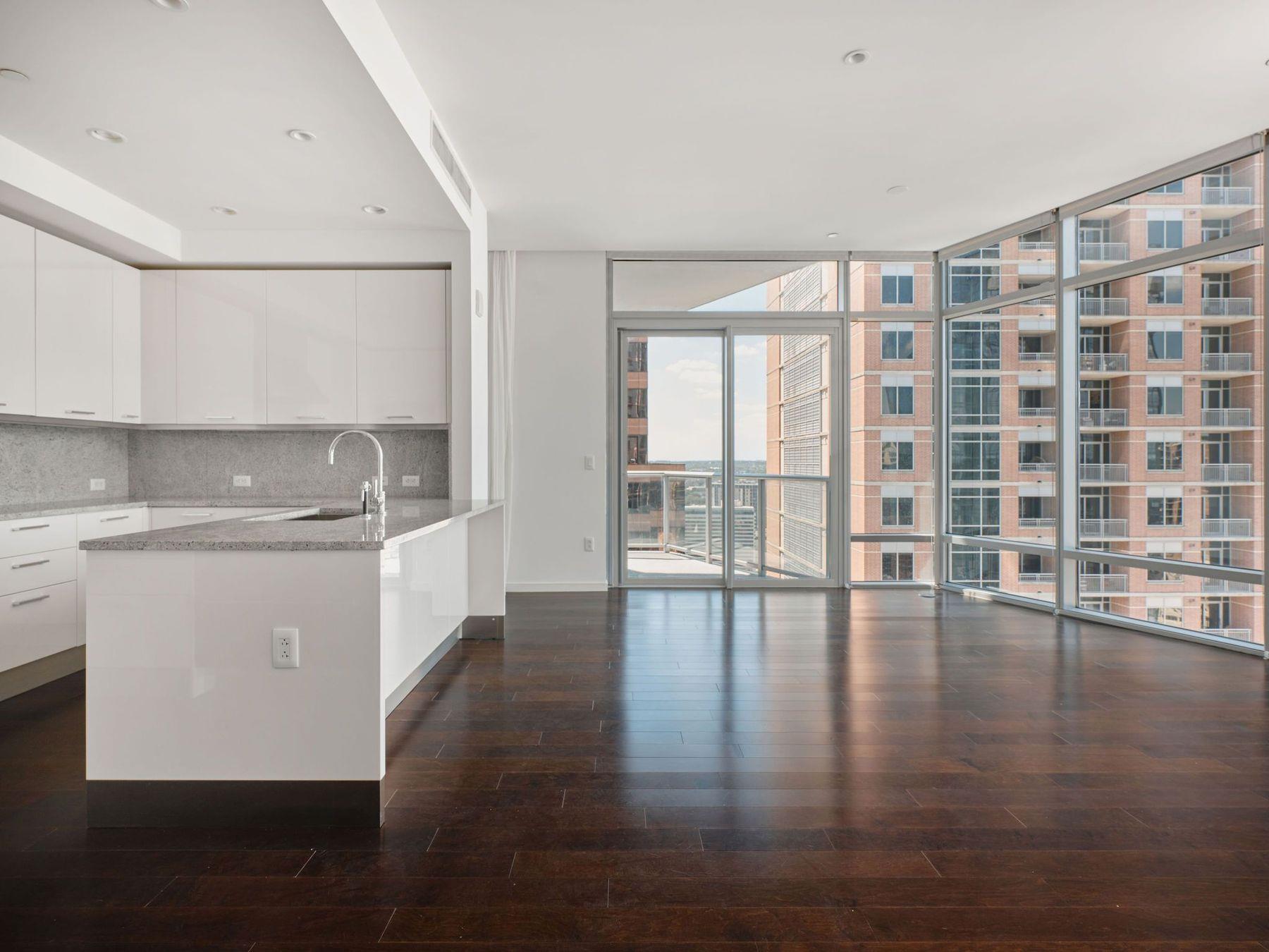 200 Congress Ave # 23C, Austin, TX 78701