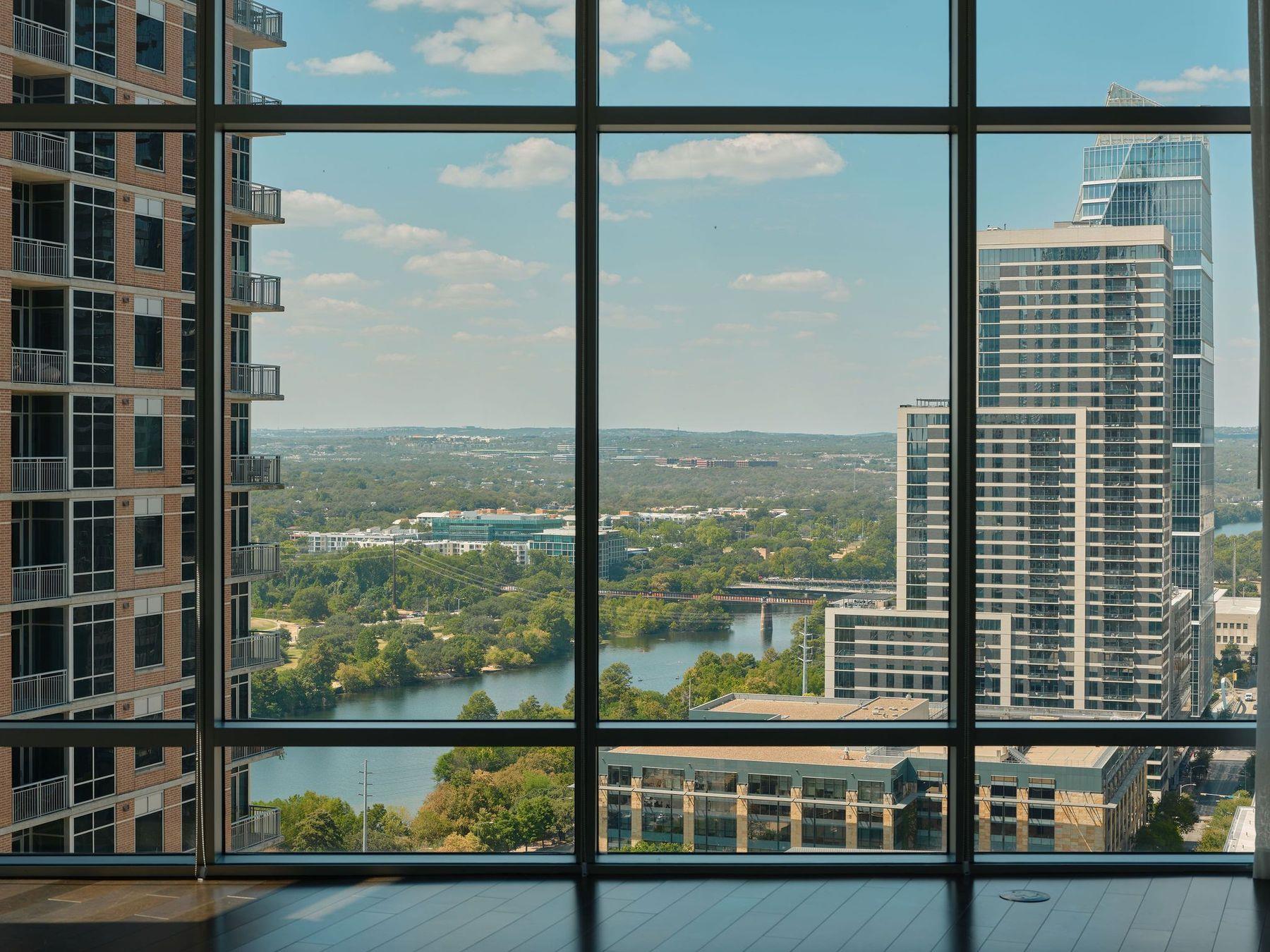 200 Congress Ave # 23C, Austin, TX 78701