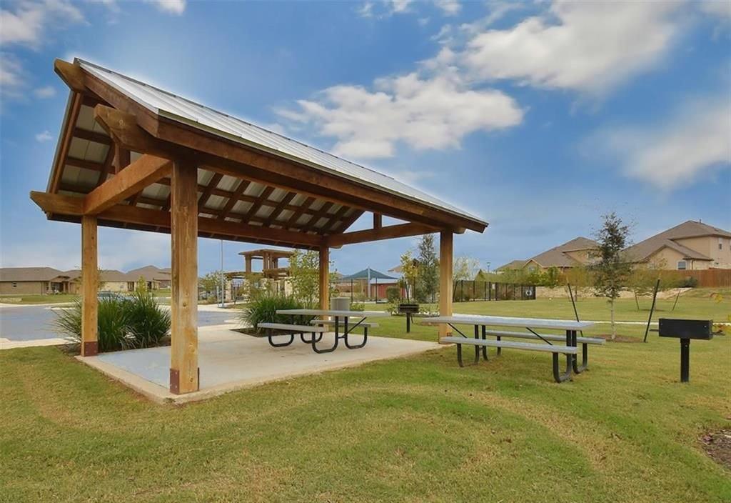 290 Dusky Thrush Dr, Kyle, TX 78640