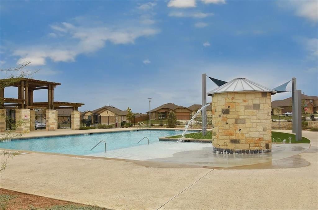 290 Dusky Thrush Dr, Kyle, TX 78640