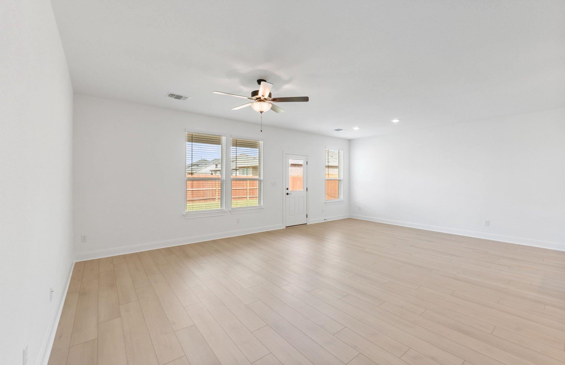 16904 Santiaguillo Trce, Manor, TX 78653