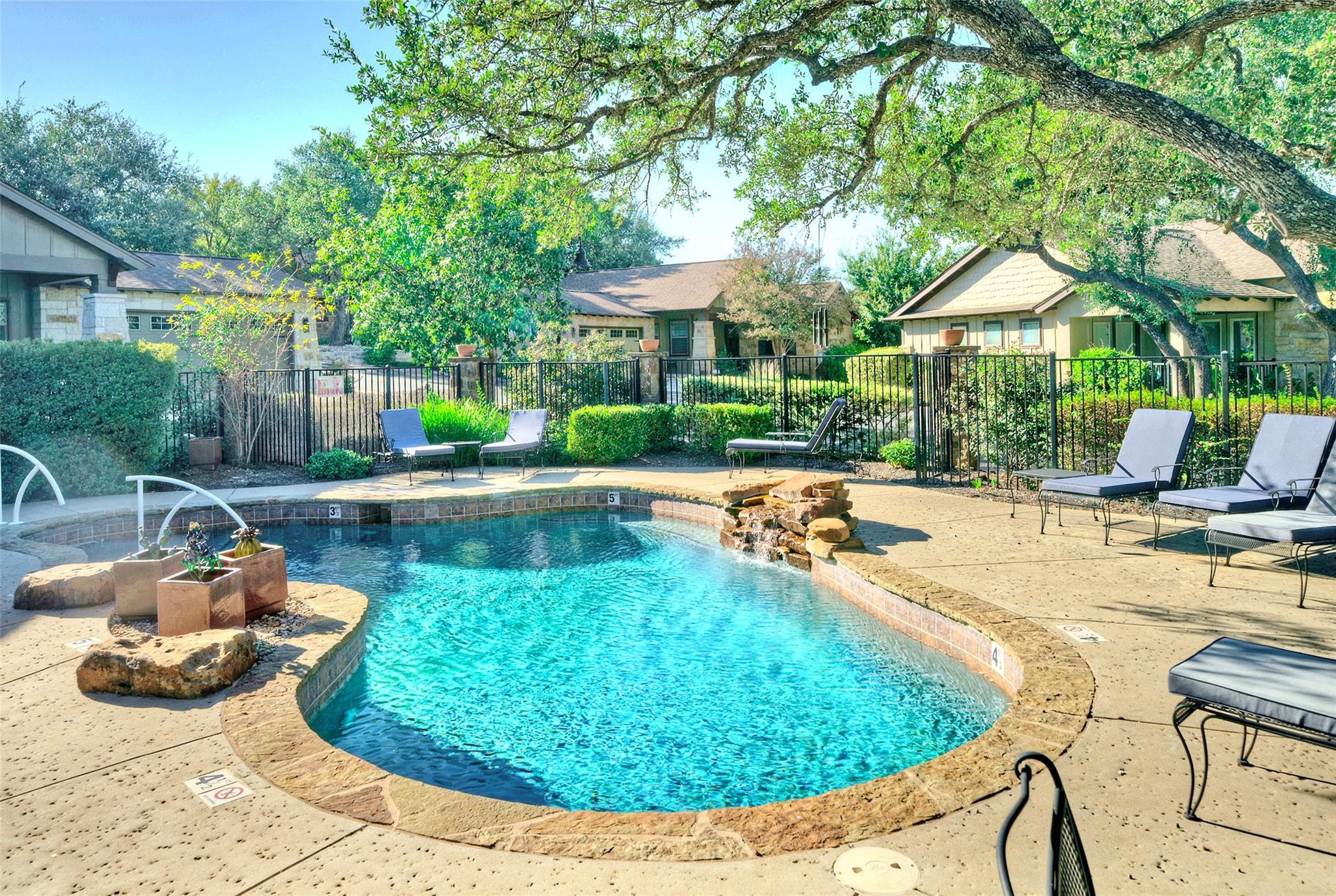 14501 FalconHead Blvd # 28, Austin, TX 78738