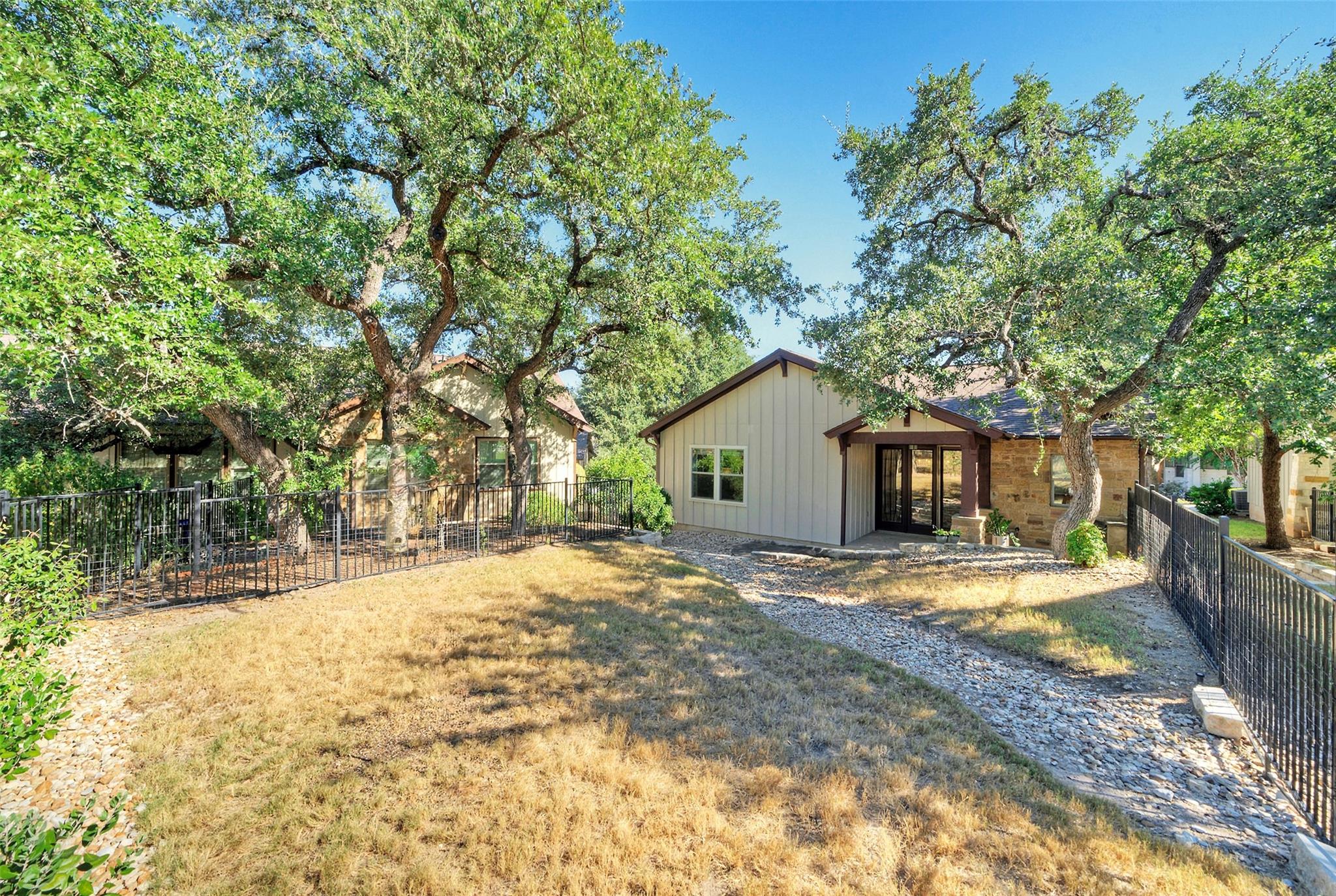14501 FalconHead Blvd # 28, Austin, TX 78738