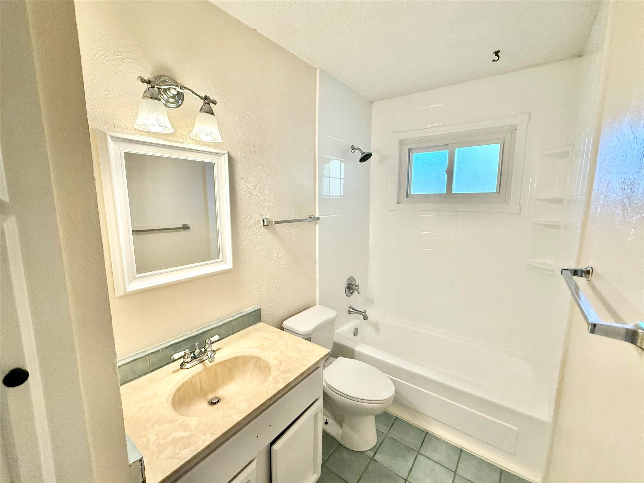 710 Riverwood Dr, Cedar Park, TX 78613