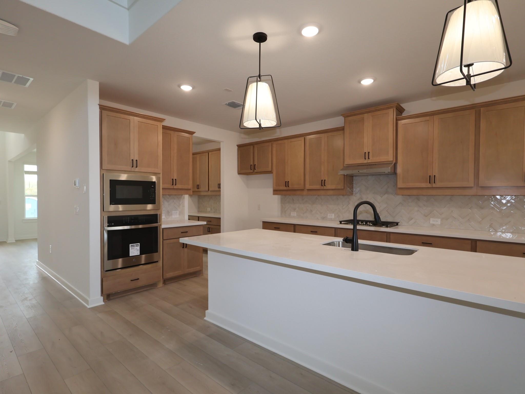 2008 Billings Way, Leander, TX 78641