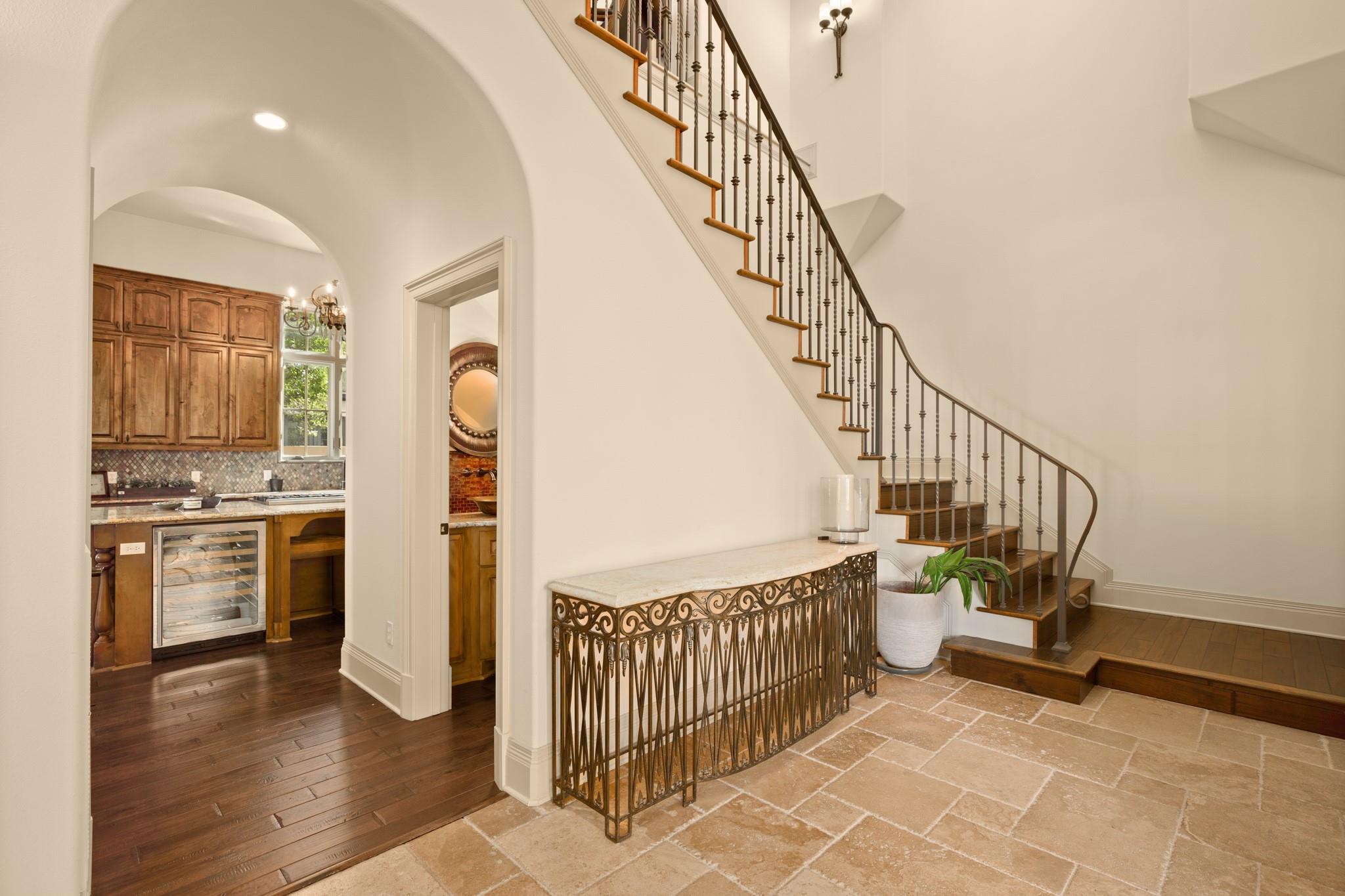 13240 Villa Montana Way, Austin, TX 78732