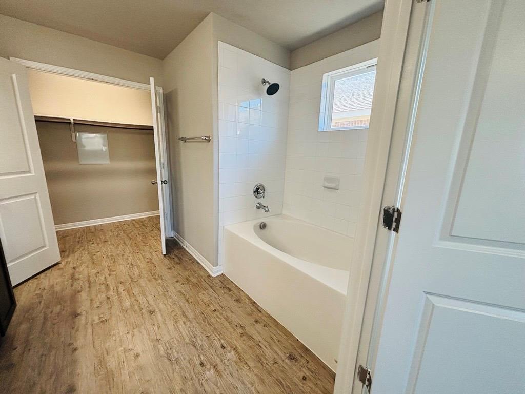 1302 Golden Barley Dr, Pflugerville, TX 78660