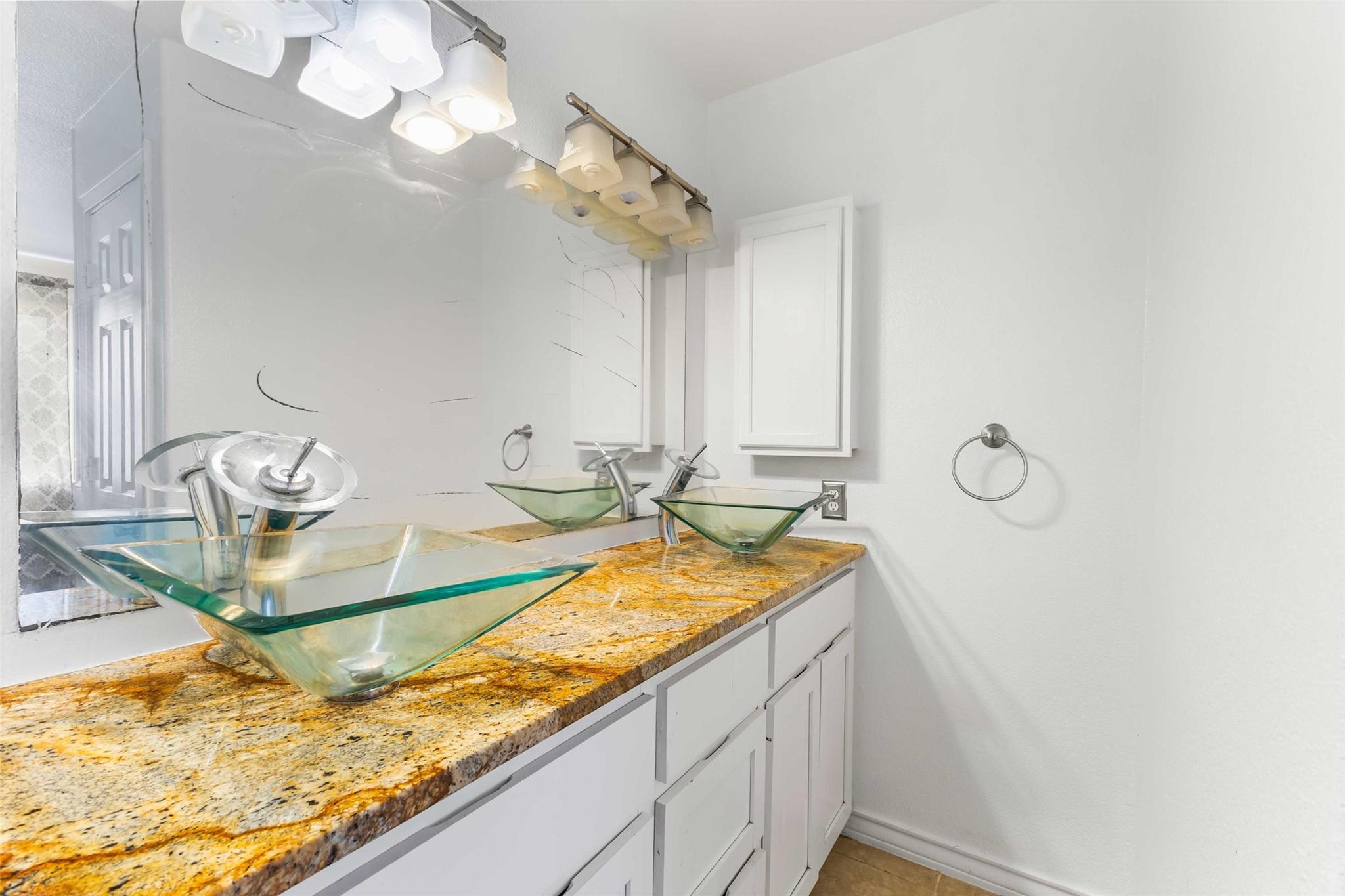 12212 Ballerstedt Rd, Elgin, TX 78621