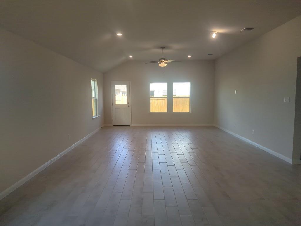 151 Boulder Ridge Trl, Liberty Hill, TX 78642