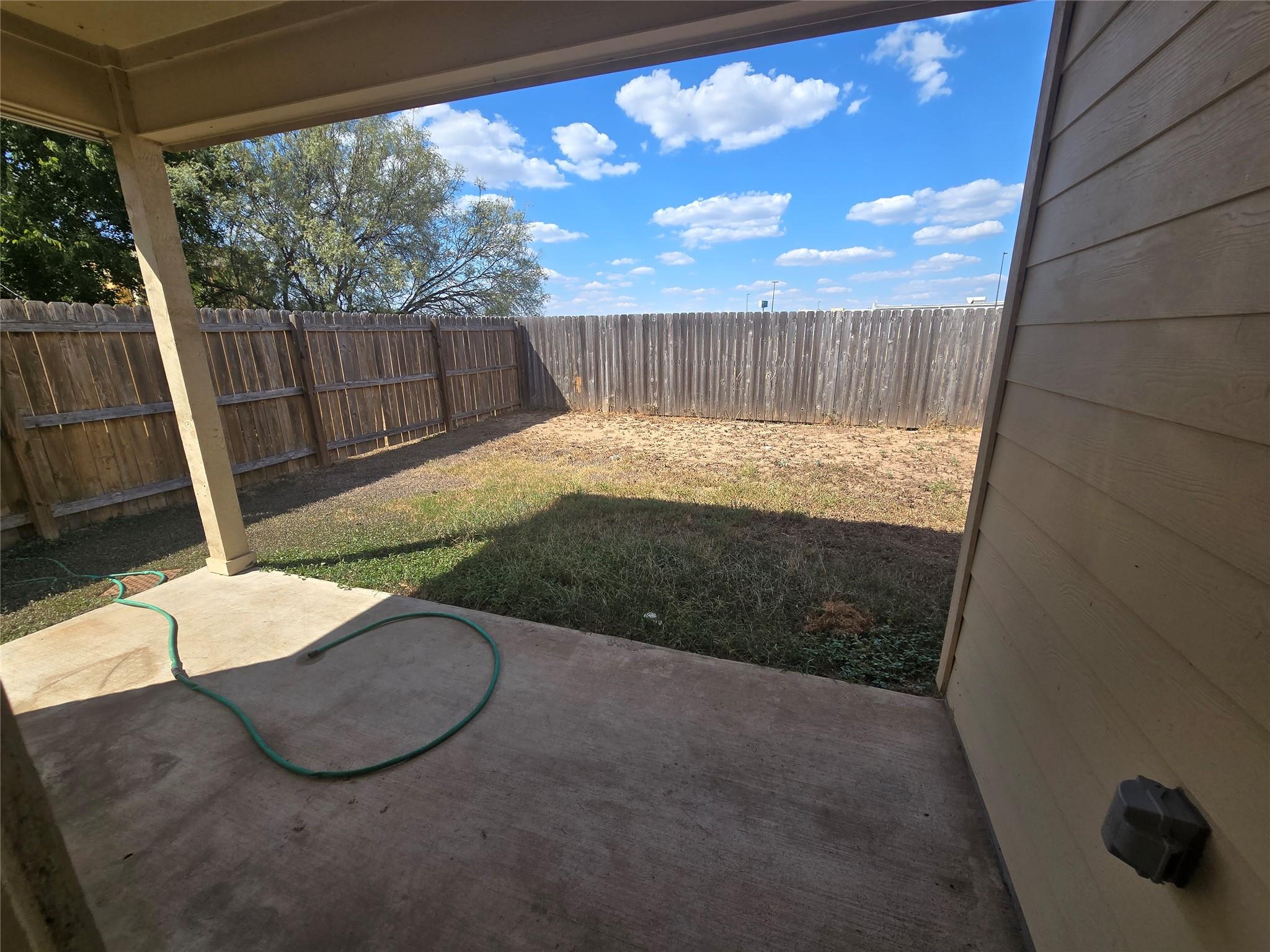 239 Hidden Springs Dr, Bastrop, TX 78602