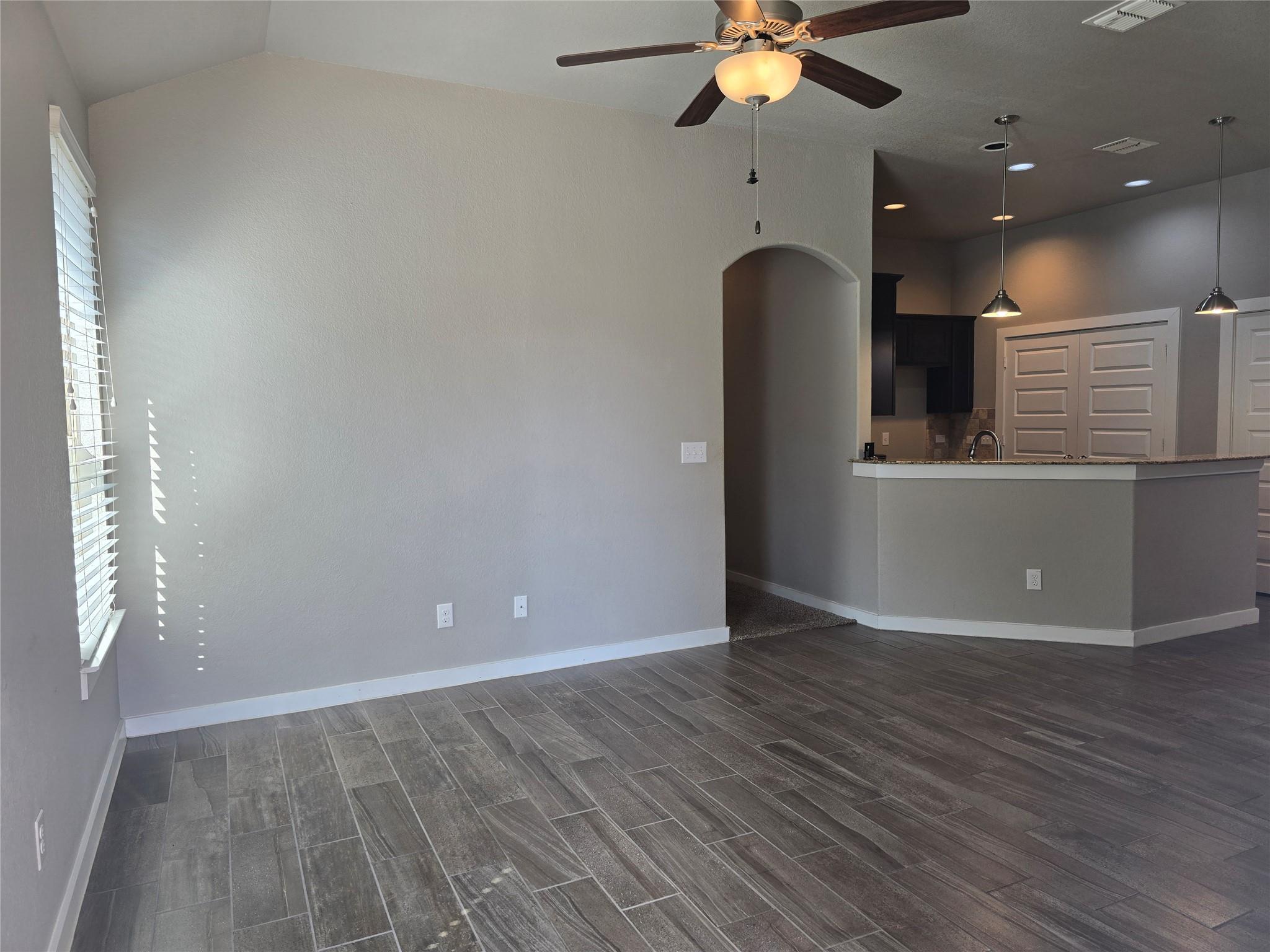 239 Hidden Springs Dr, Bastrop, TX 78602