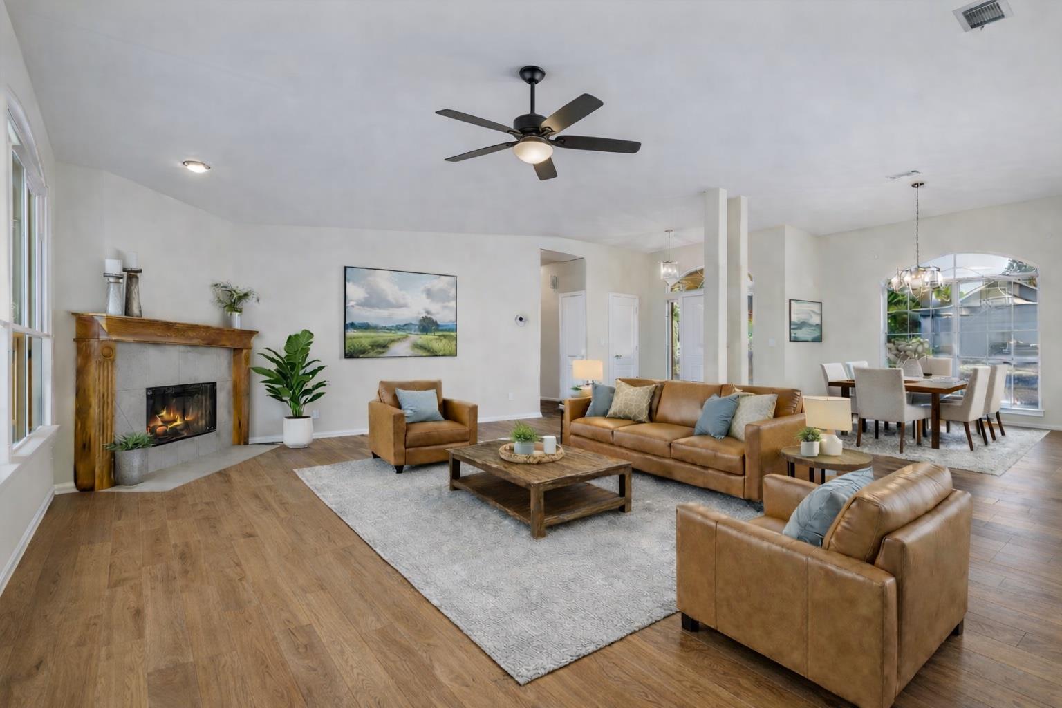 18906 Venture Dr, Point Venture, TX 78645