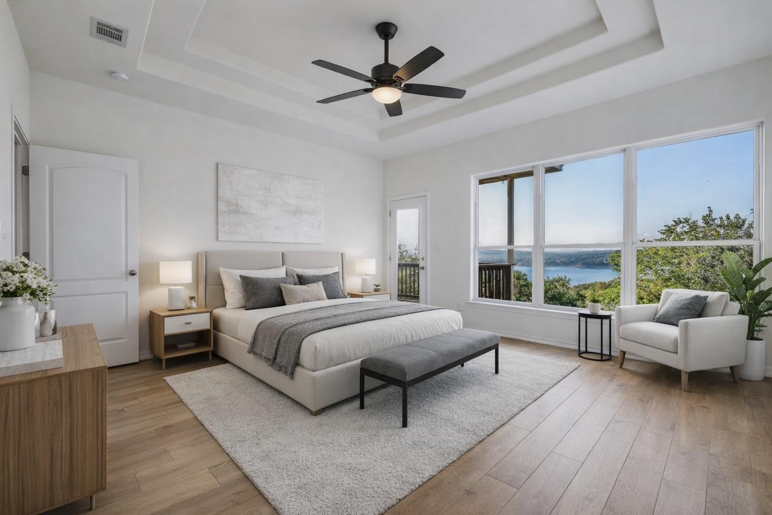 18906 Venture Dr, Point Venture, TX 78645