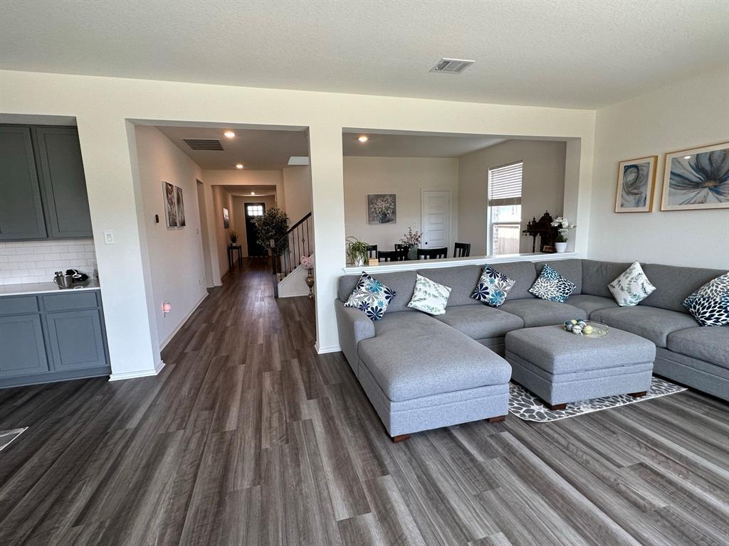 4553 Dugenta Pl, Round Rock, TX 78665