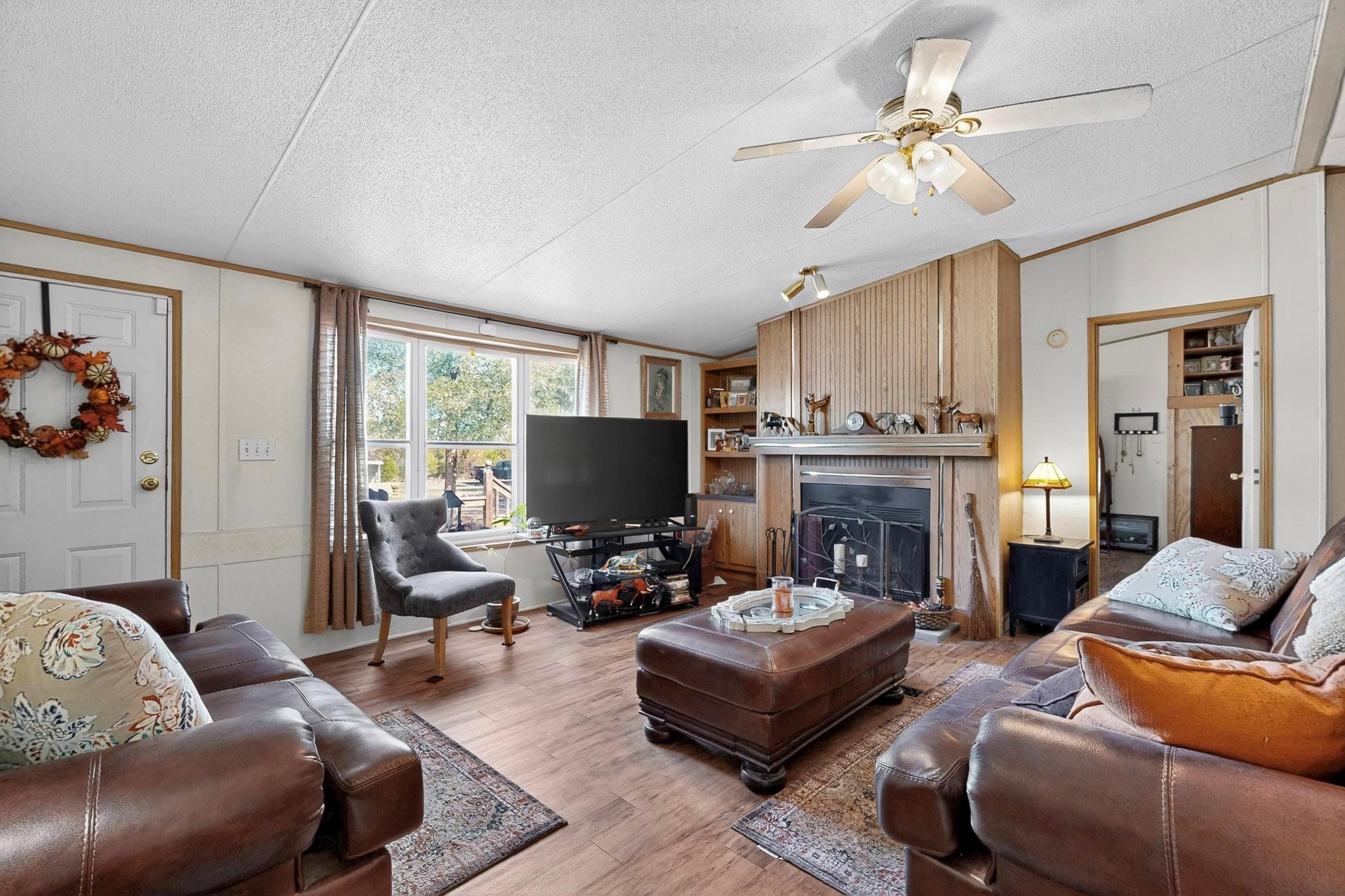 15711 La Hacienda Dr, Austin, TX 78734