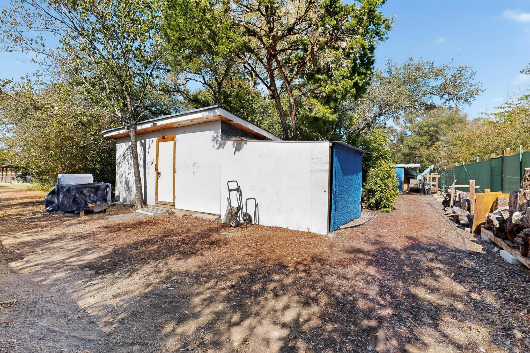 15711 La Hacienda Dr, Austin, TX 78734