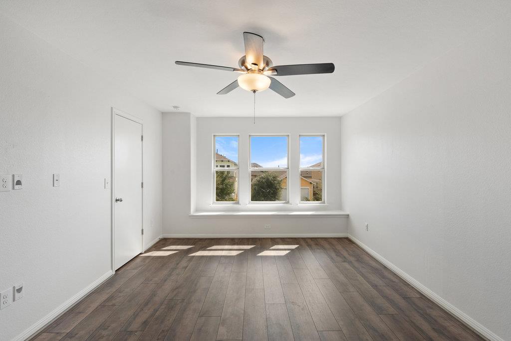 117 Wapiti Rd, Buda, TX 78610