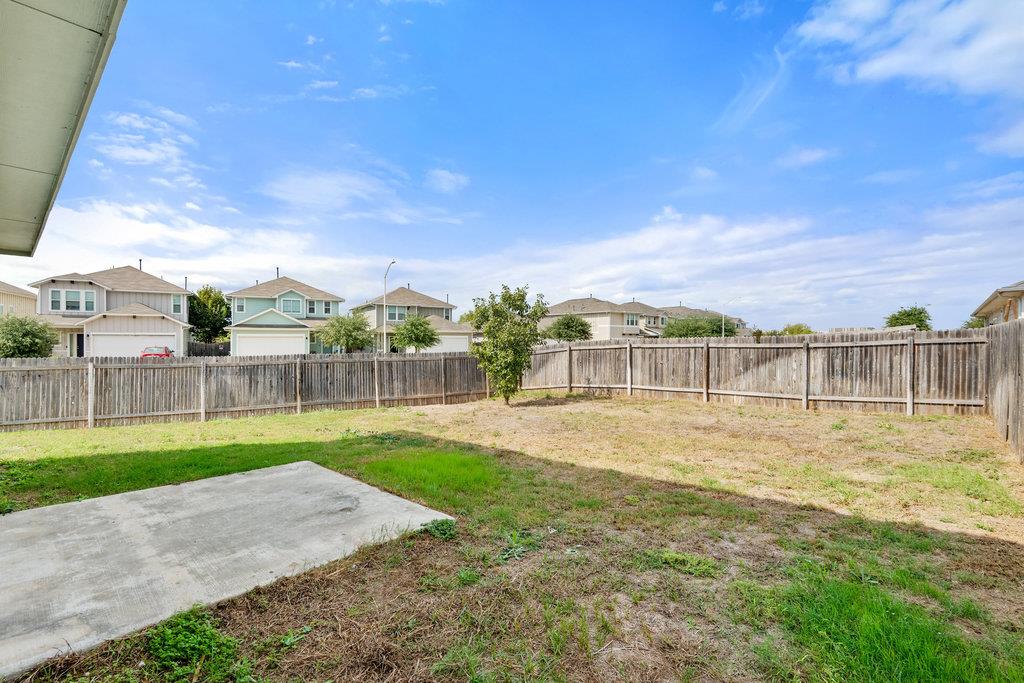 117 Wapiti Rd, Buda, TX 78610