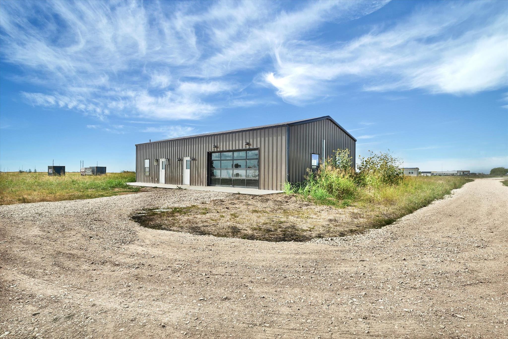 261 County Road 423, Taylor, TX 76574