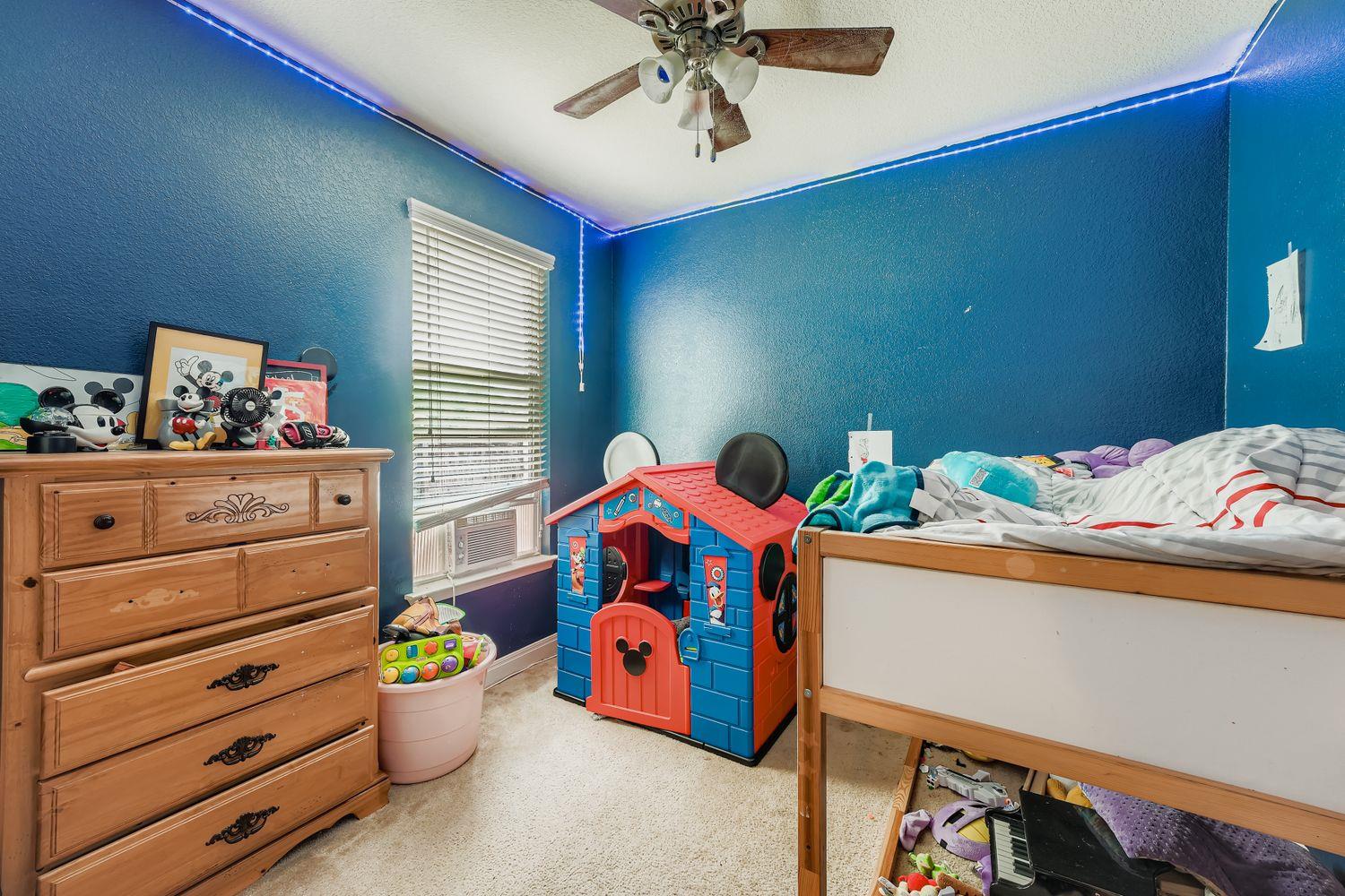 192 Andele Way, Liberty Hill, TX 78642