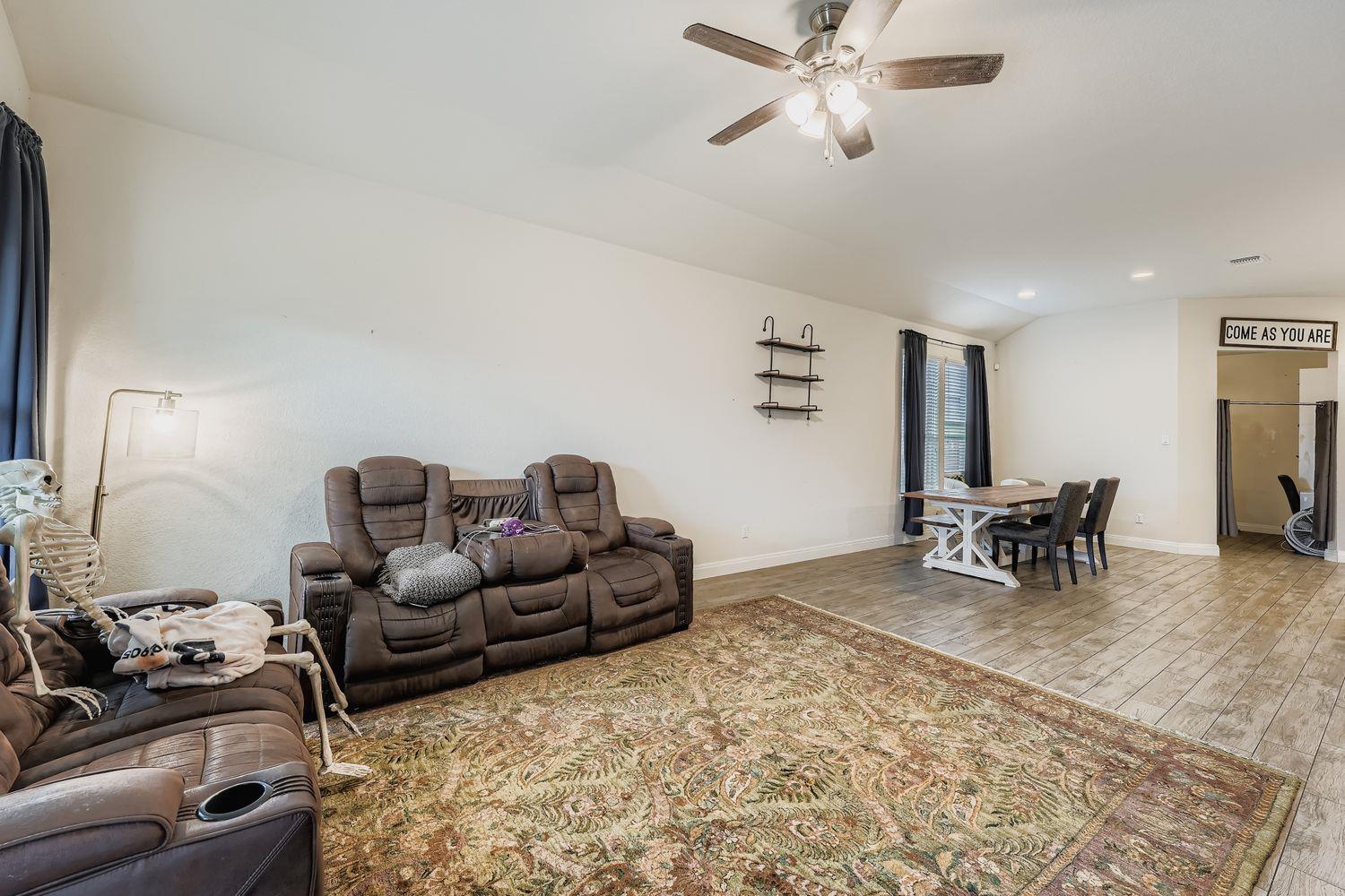 192 Andele Way, Liberty Hill, TX 78642