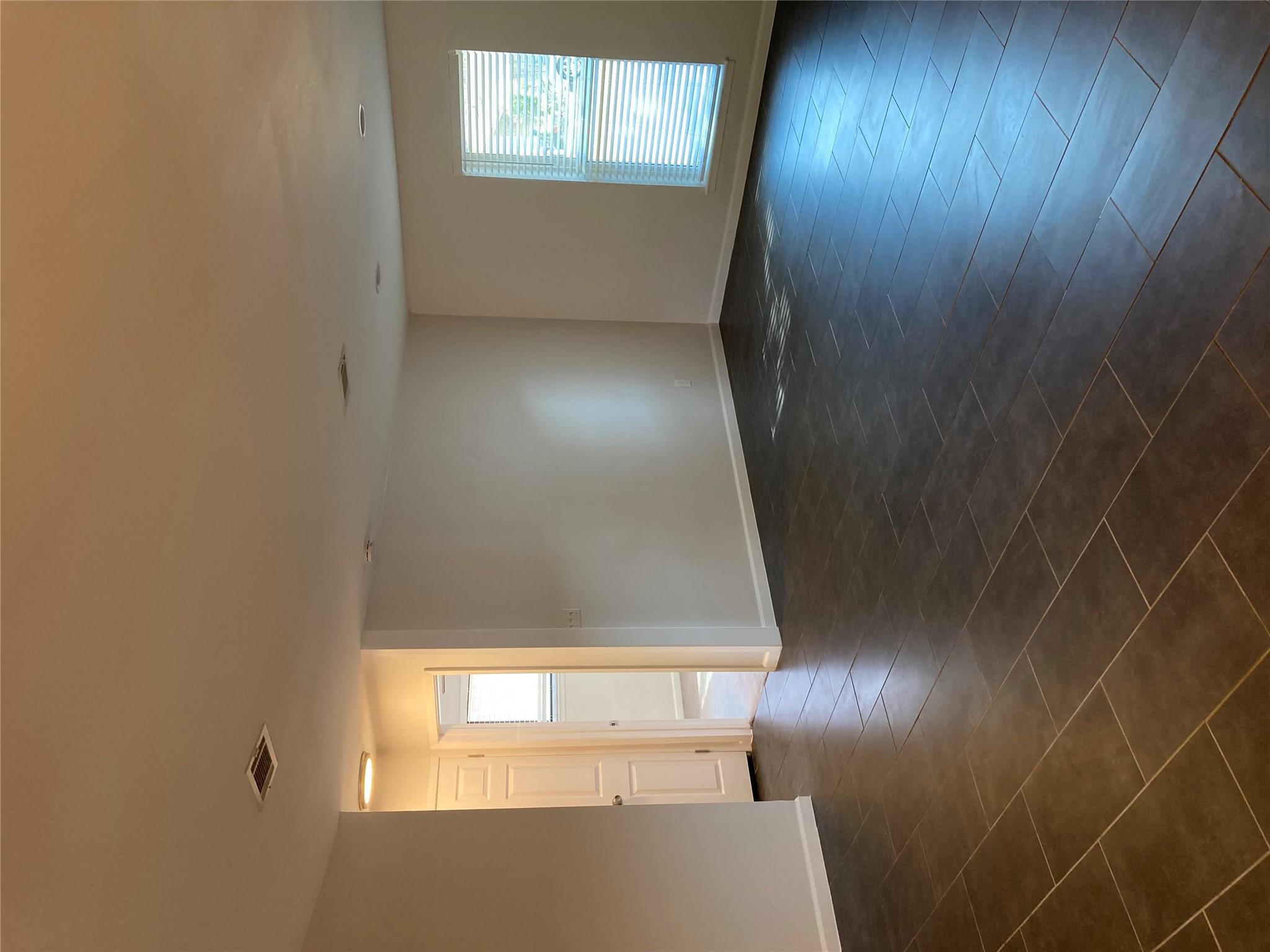 5704 Whitebrook Dr, Austin, TX 78724