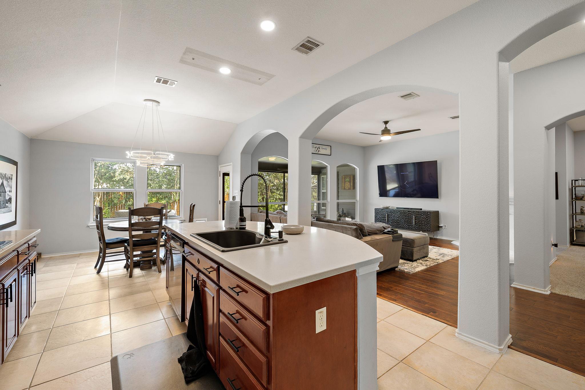 2012 Foothills, Leander, TX 78641