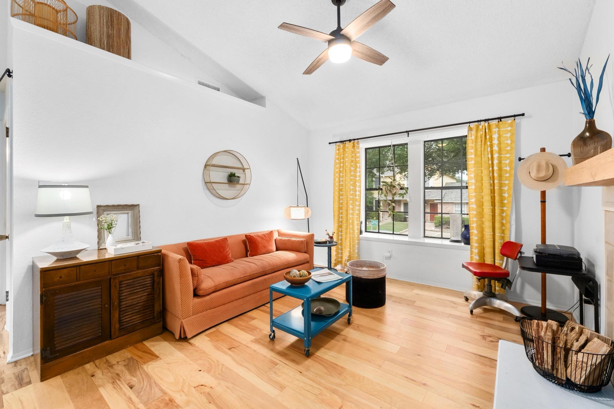 11901 Swearingen Dr # 43-I, Austin, TX 78758