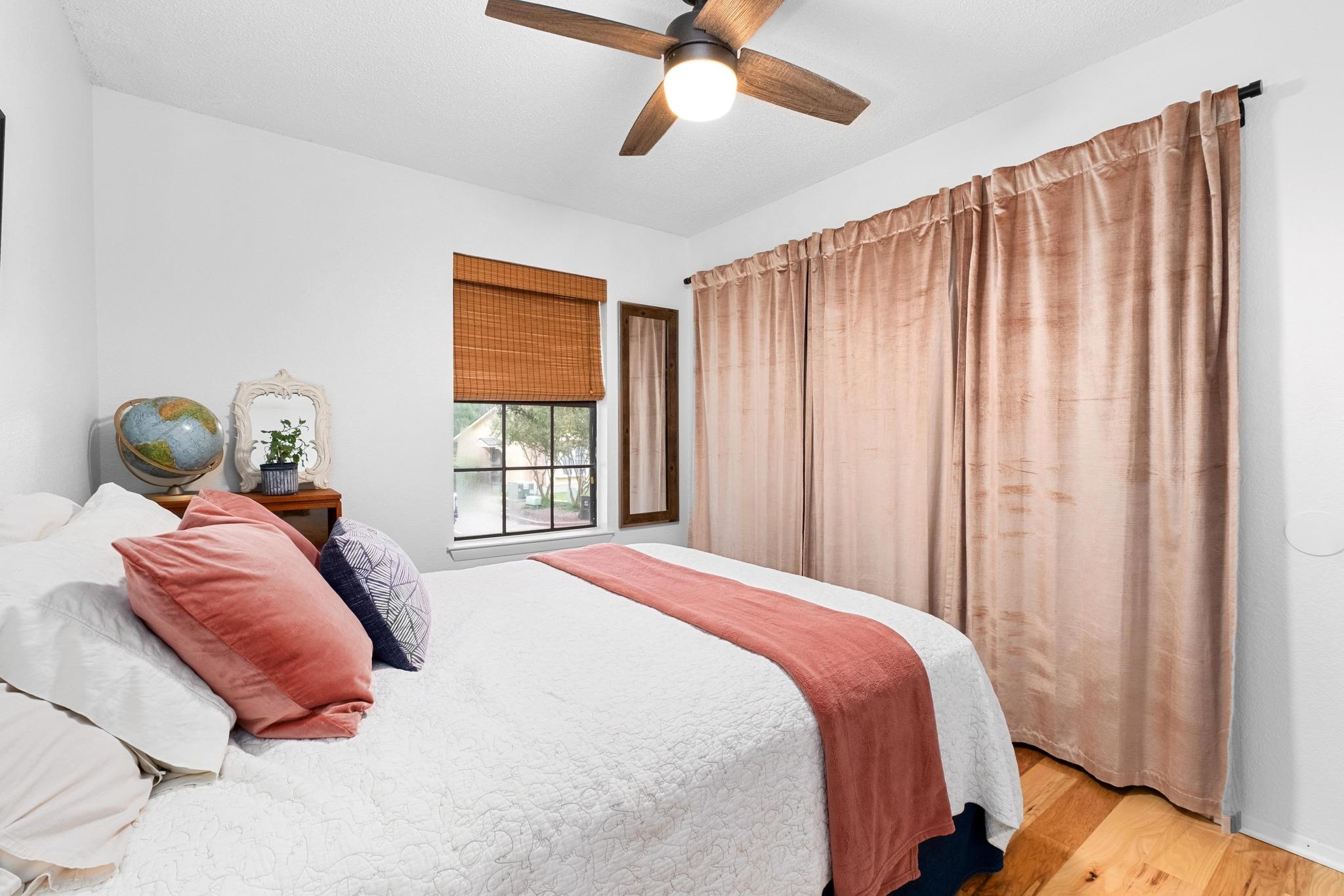 11901 Swearingen Dr # 43-I, Austin, TX 78758